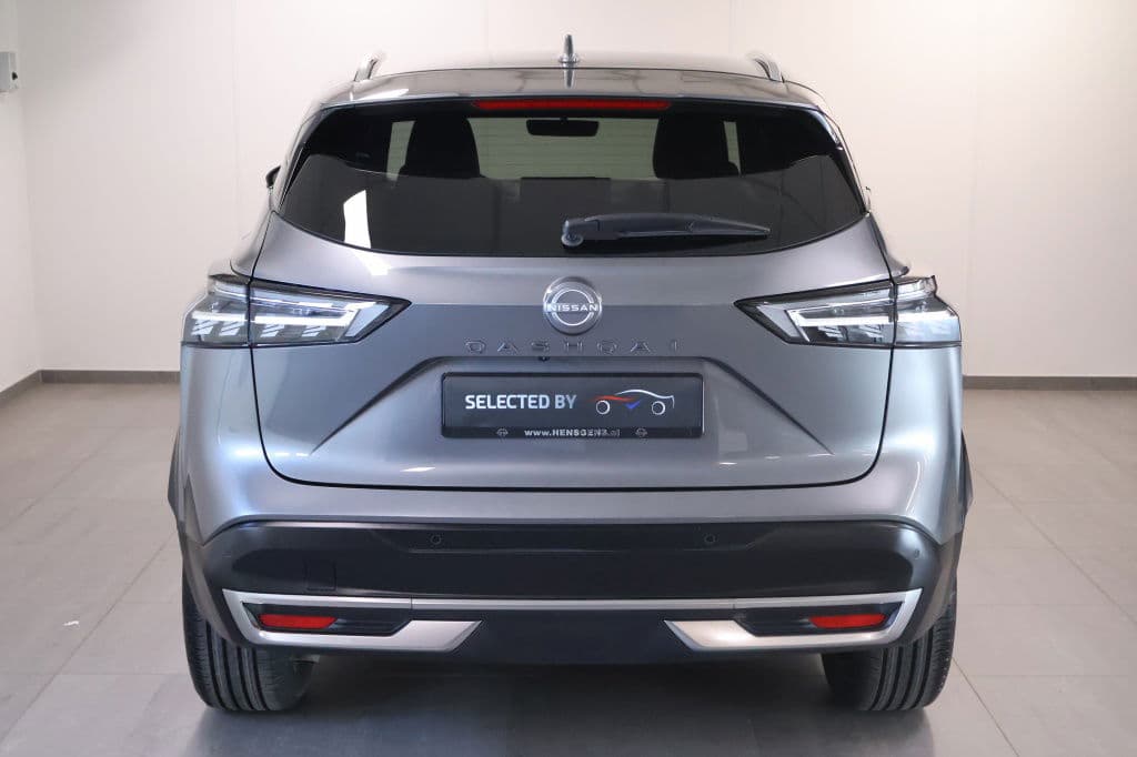 Nissan QASHQAI 1.3 MHEV X Tekna Black Edition thumbnail 4