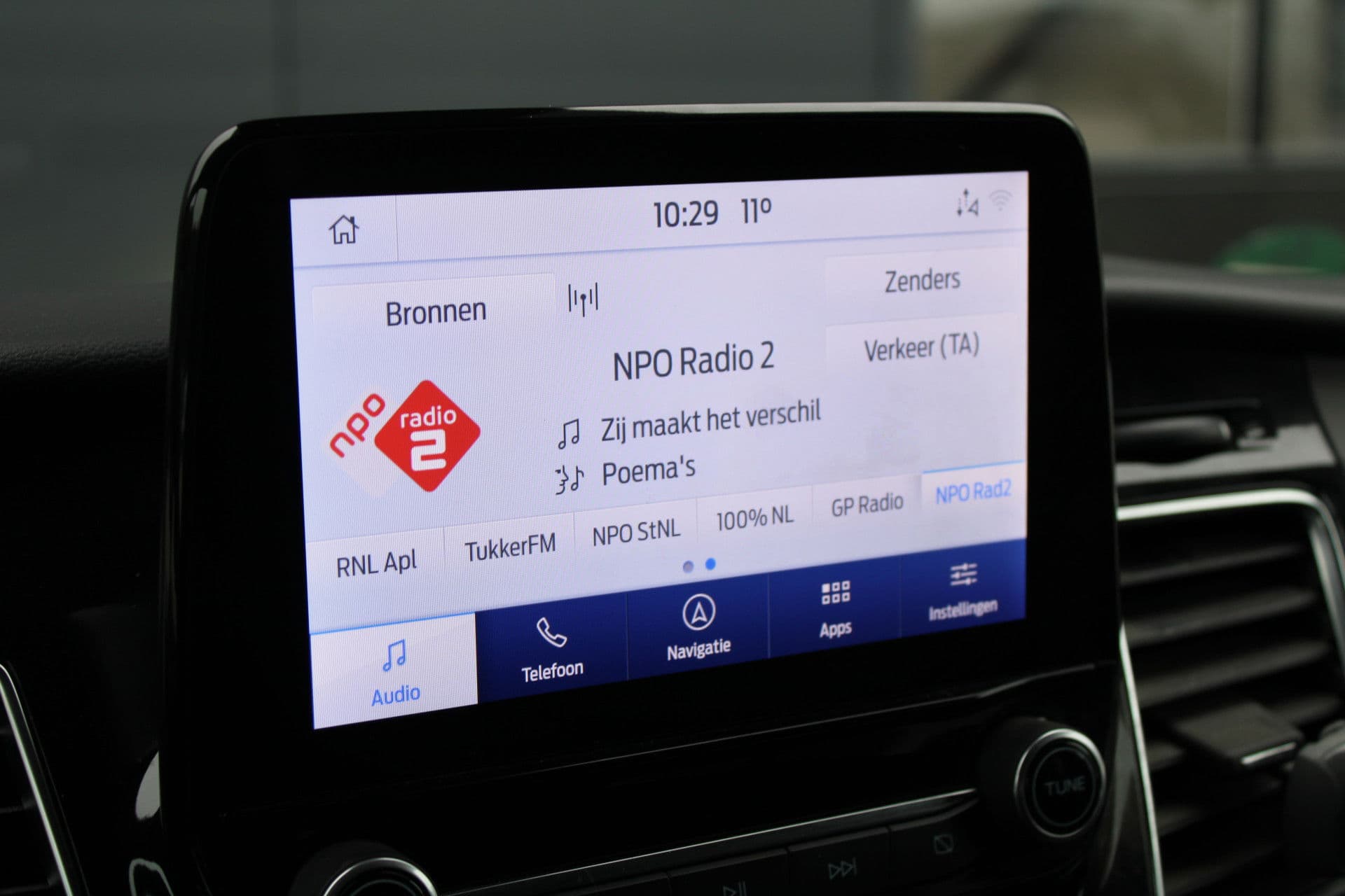 Ford Transit Custom 320 2.0 TDCI L1H1 Tourneo 170pk - Automaat - Leder - ACC - 1+1 stoelopstelling - Bi-Xenon -Stoelverwarming - Rijklaar thumbnail 24