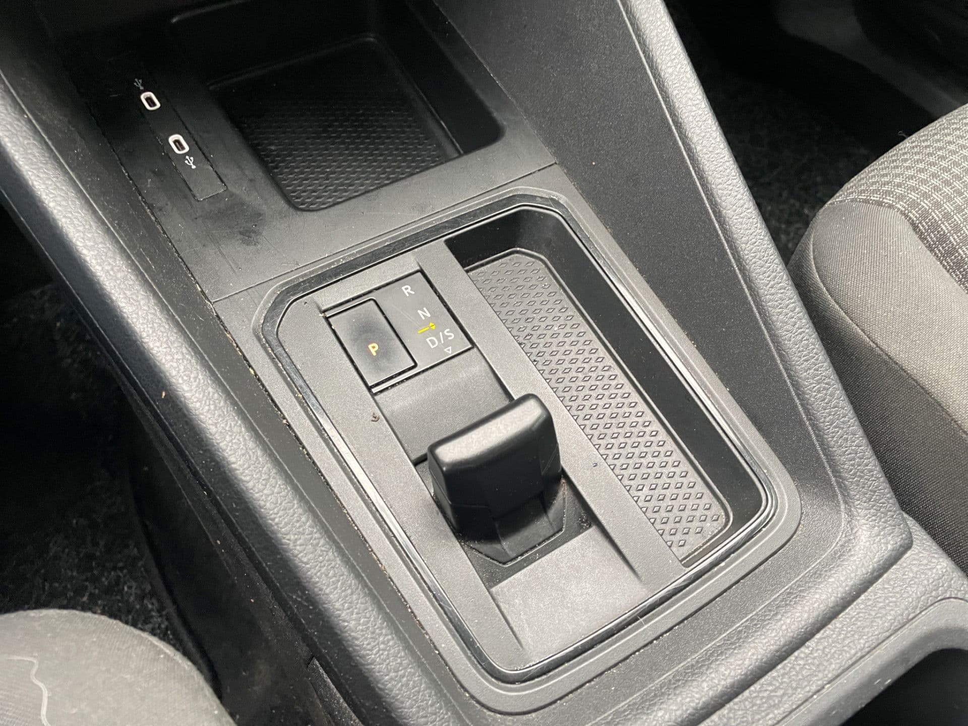 Volkswagen Caddy Cargo Maxi 2.0 TDI Euro 6 | L2 Automaat | Stoel verw. | Carplay | Cruise | netjes onderhouden thumbnail 15