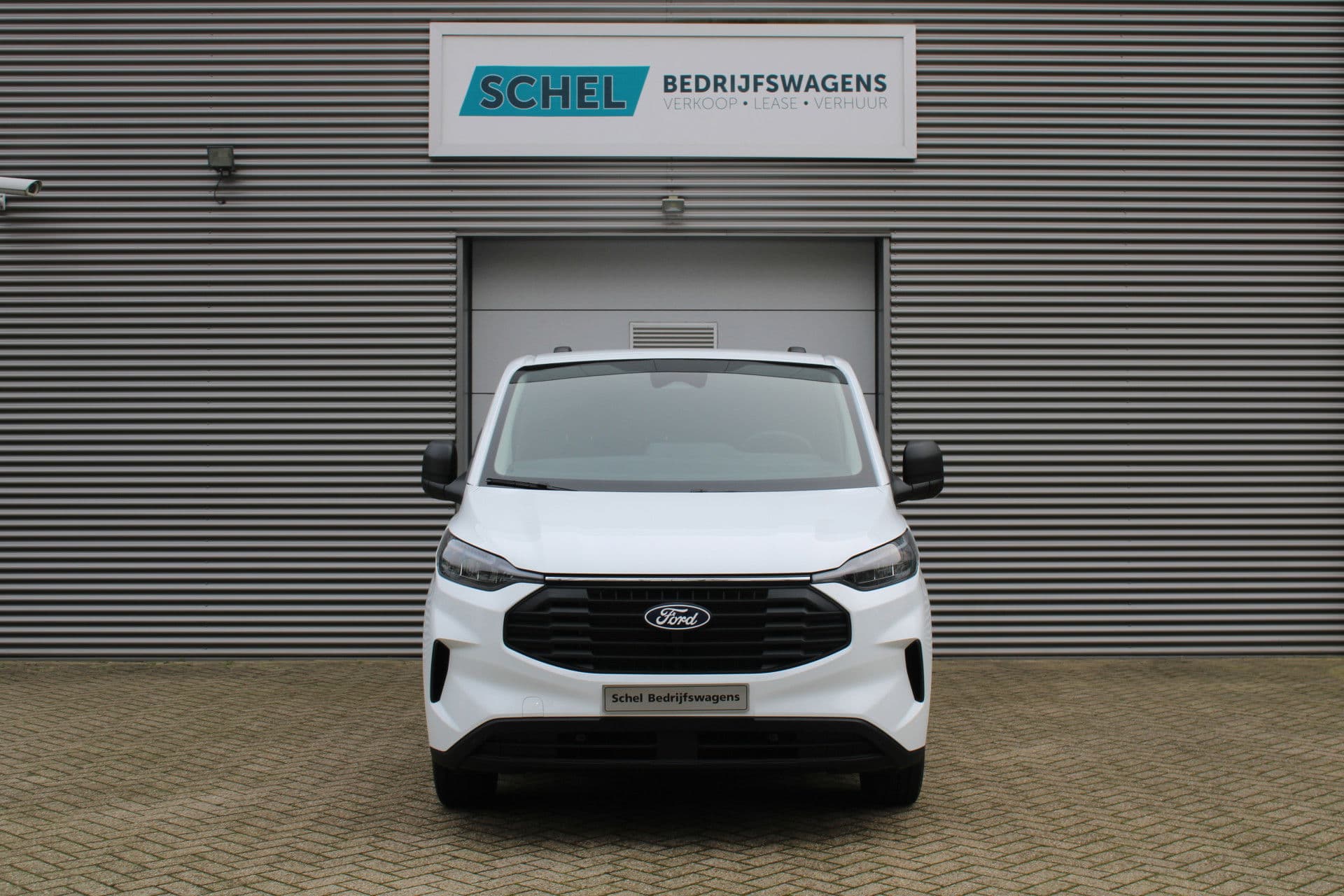 Ford Transit Custom 320 2.0 TDCI L2H1 Trend 136pk - 2x Schuifdeur - LED koplampen - Carplay - Android - Camera - Stoelverwarming - 70l tank - Rijklaar thumbnail 2