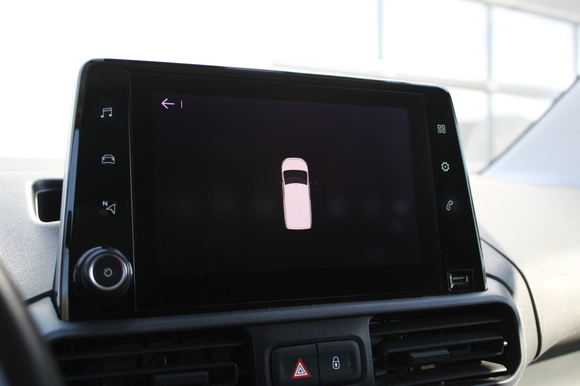 Citroën Berlingo 1.5 BlueHDI Club 102pk - Cruise - Airco - PDC - Carplay - Navi - Rijklaar thumbnail 29