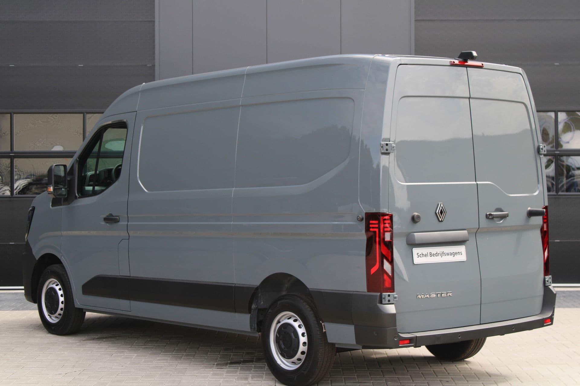 Renault Master T35 2.0 dCi 170pk L2H2 Extra - Navigatie - Camera - 270 gr deuren - Parkeersensoren - Draadloos laden - Rijklaar thumbnail 7