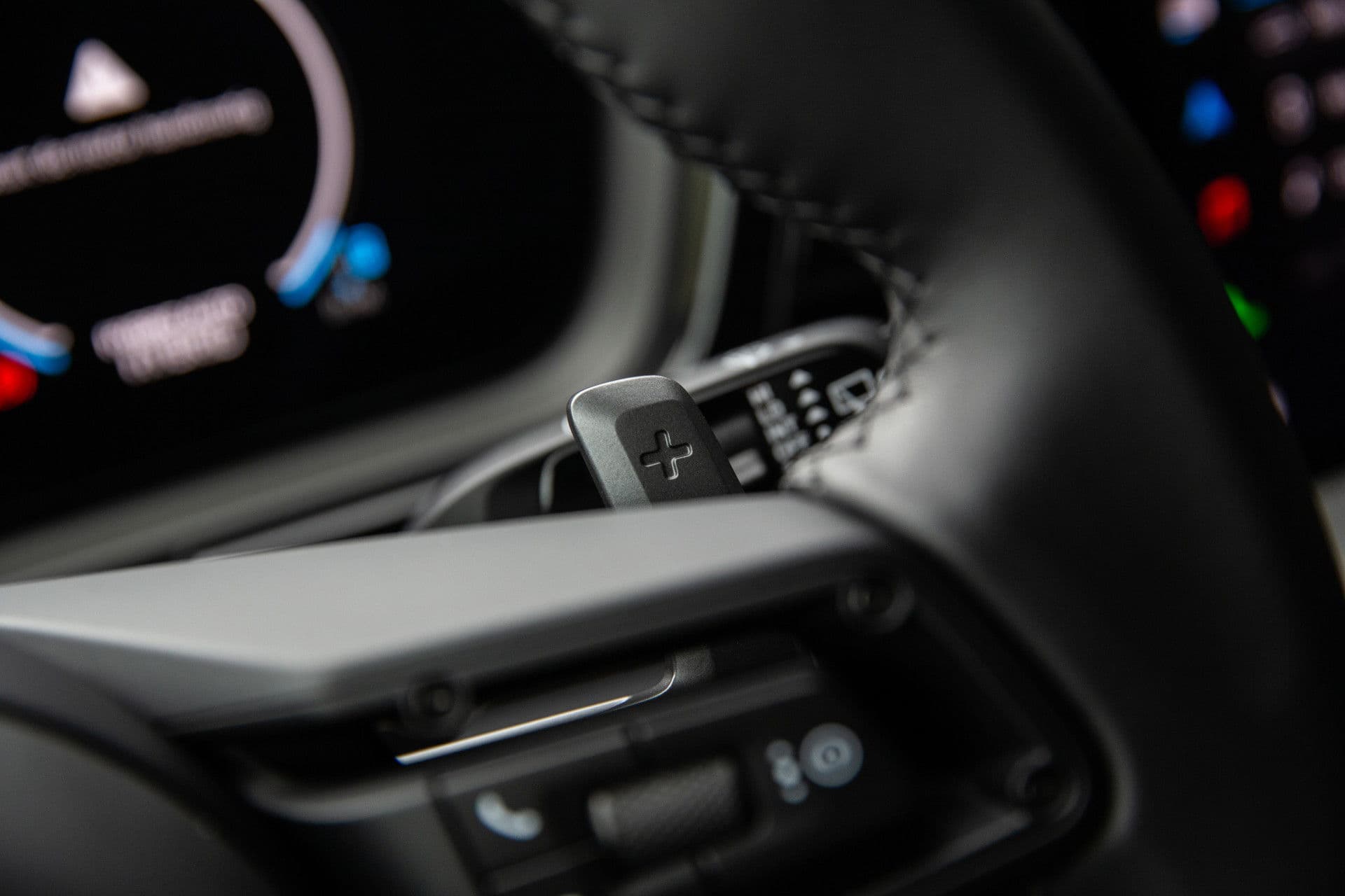 Porsche Cayenne 3.0 E-Hybrid , Sport Chrono, Luchtvering, Softclose, HUD, Pano, thumbnail 15