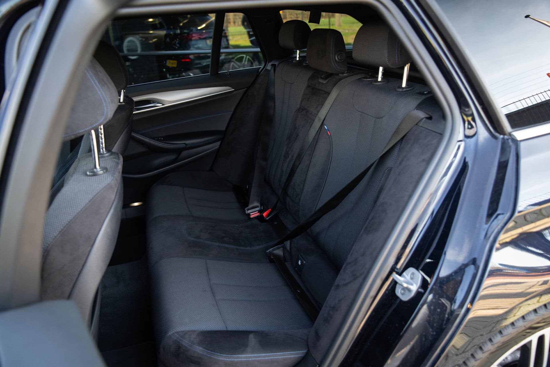 BMW 5 Serie Touring 520d Executive, , M-sport, Trekhaak, Navigatie, BMW Display Key, Origineel Nederlands thumbnail 11