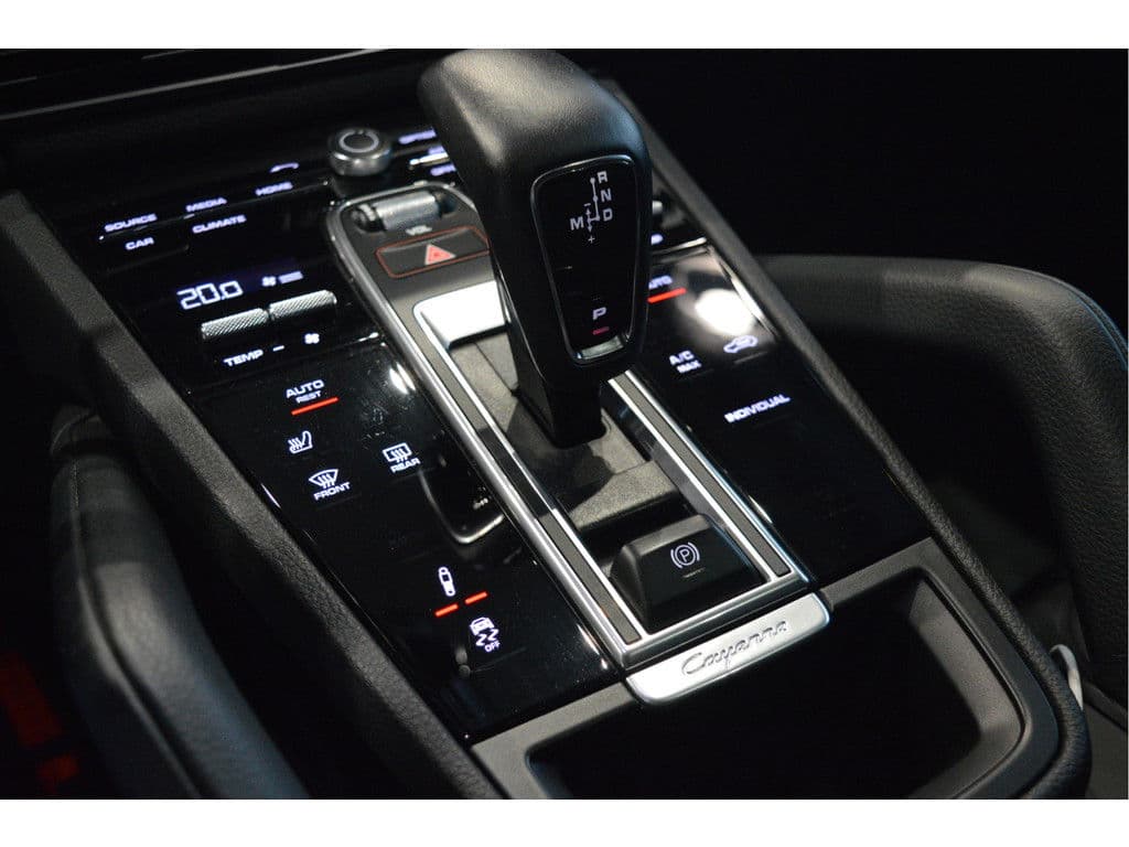 Porsche Cayenne Coupé 3.0 E-Hybrid Platinum Edition Bose pano trekhaak 22 inch !! thumbnail 27