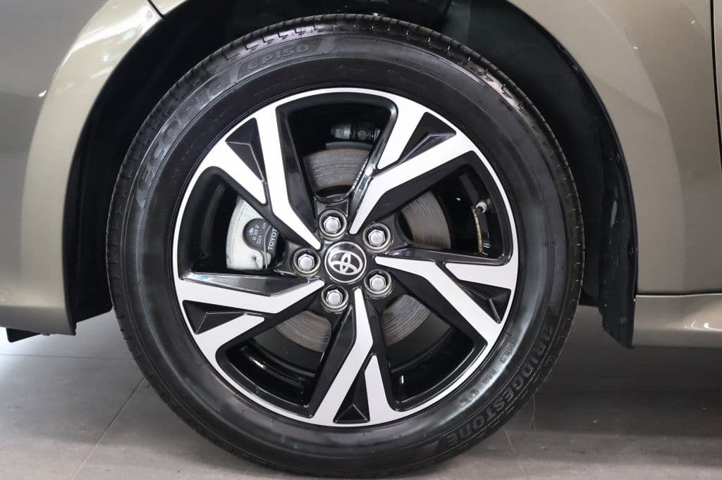 Toyota Yaris 1.5 Hybride 115 Dynamic | Winterpack thumbnail 5