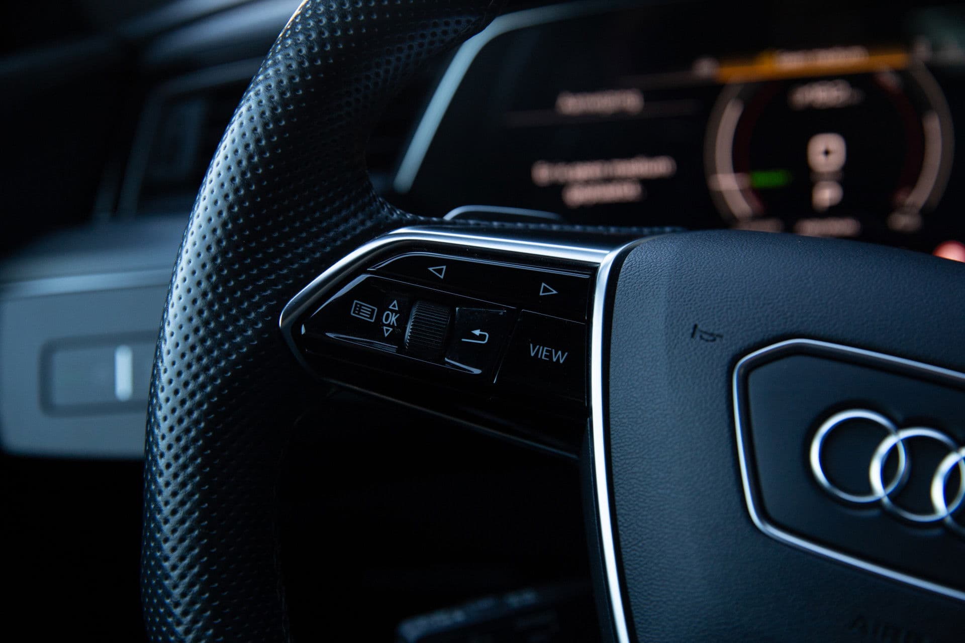 Audi E-tron S quattro 95 kWh , Trekhaak, Panoramadak, Adaptive cruise, 360-graden camera, thumbnail 14