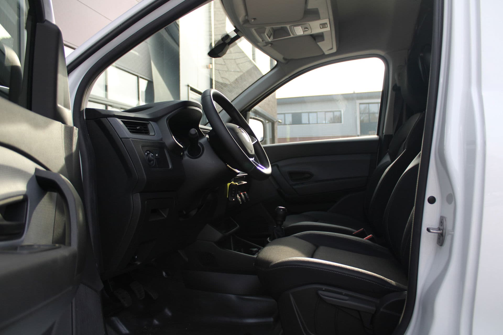 Renault Express 1.5 dCi 95 Comfort + 95pk - Carplay - Camera - Cruise - Airco - Hout - Rijklaar thumbnail 12