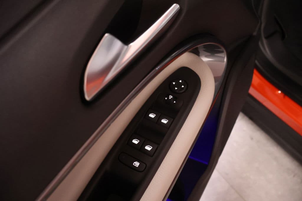 Fiat 600E La Prima 54 kWh thumbnail 14