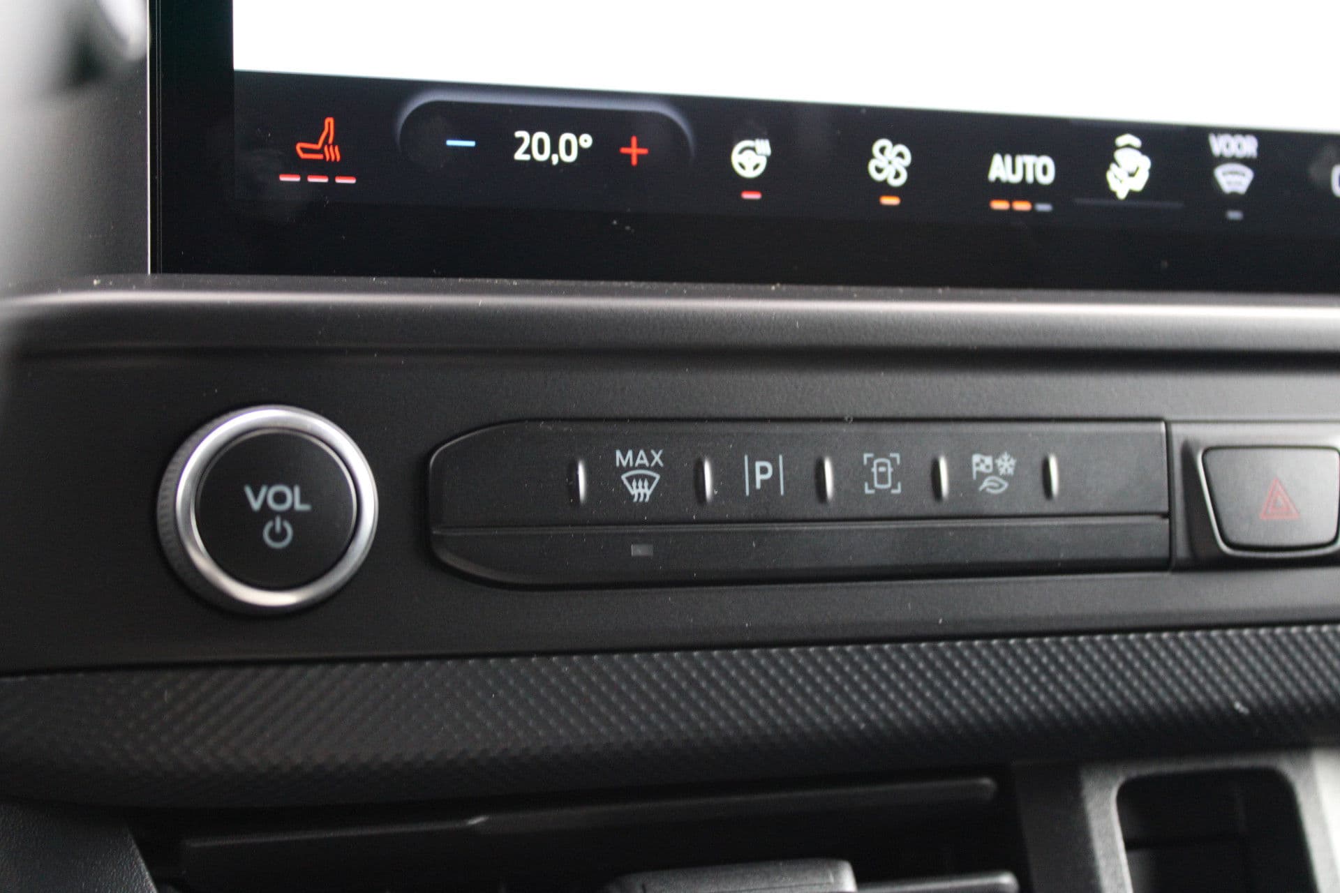 Ford Transit Custom 320 2.0 TDCI L2H1 Trend 170pk - 4x4 AWD - 2x Schuifdeur - Carplay - Android - Camera - Stoelverwarming - Verwarmd stuurwiel - Rijklaar thumbnail 16