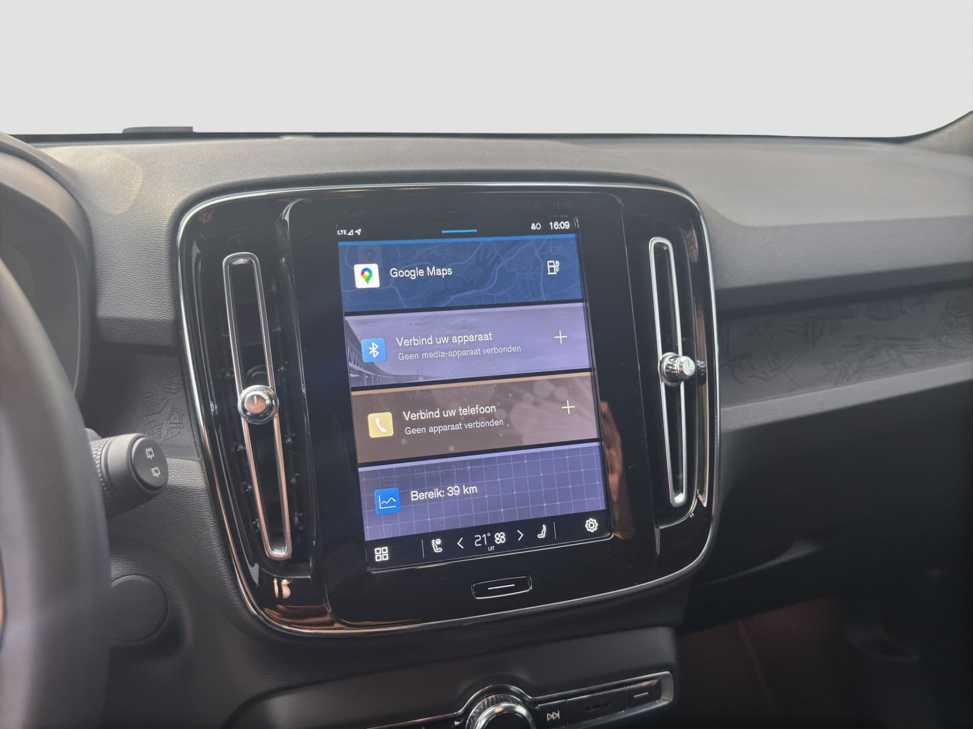 Volvo XC40 Recharge Plus | Stoelverw | 96% SOH | Camera | Pro audio thumbnail 16