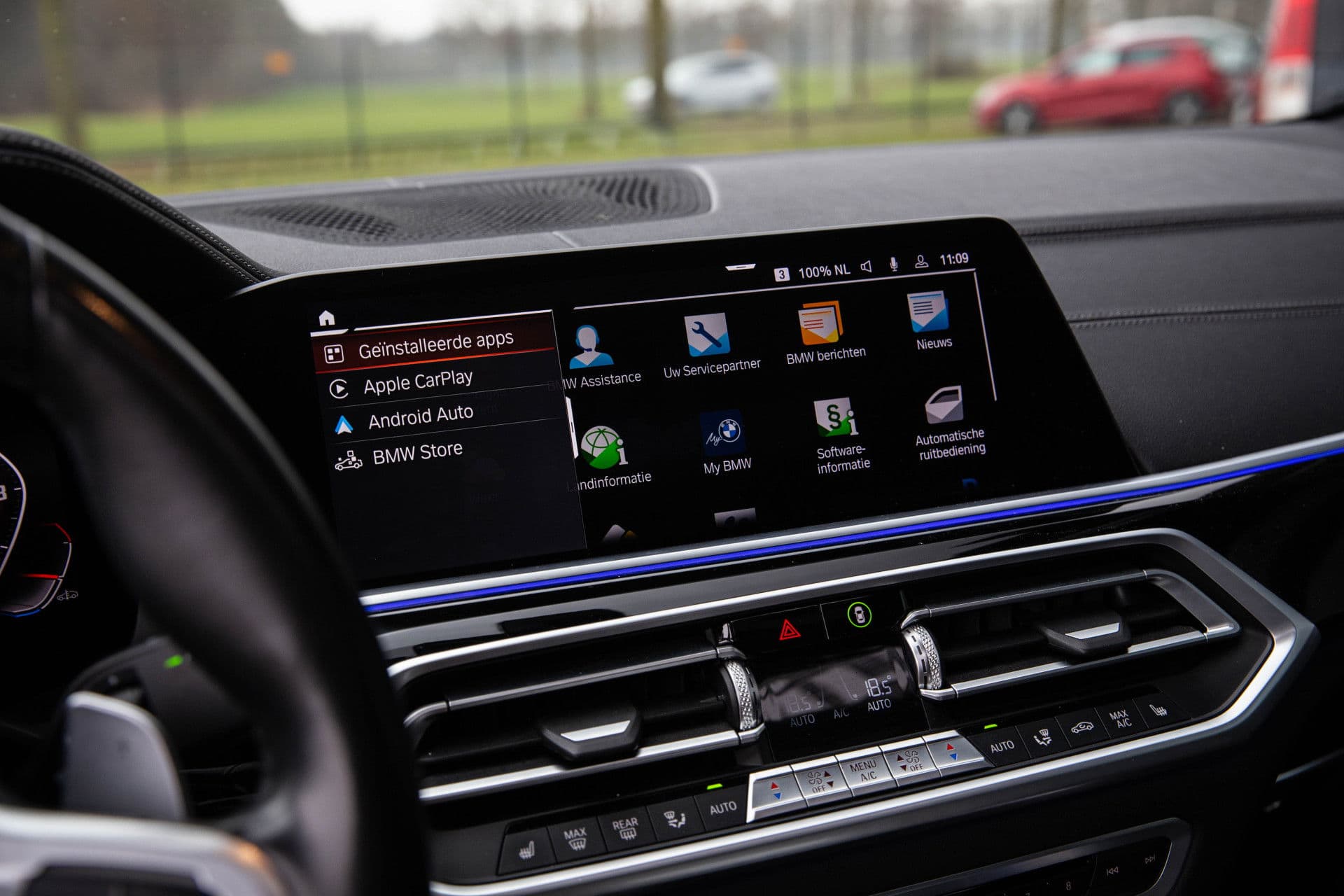 BMW X6 M50i High Executive , Laser, Trekhaak, Harman Kardon, Bekerverwarmer/verkoeler, Panoramadak thumbnail 26