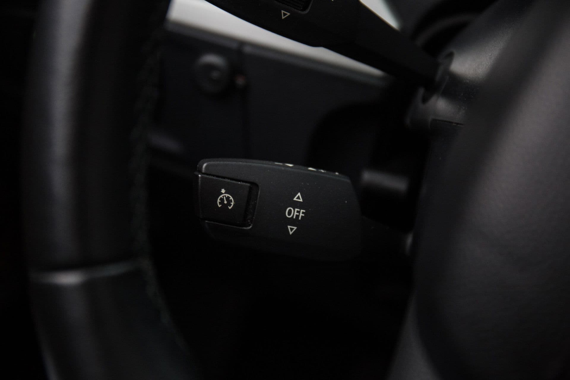 BMW 3 Serie Cabrio 325i High Executive , Automaat, Navigatie, Leer, Stoelverwarming, Memory thumbnail 13