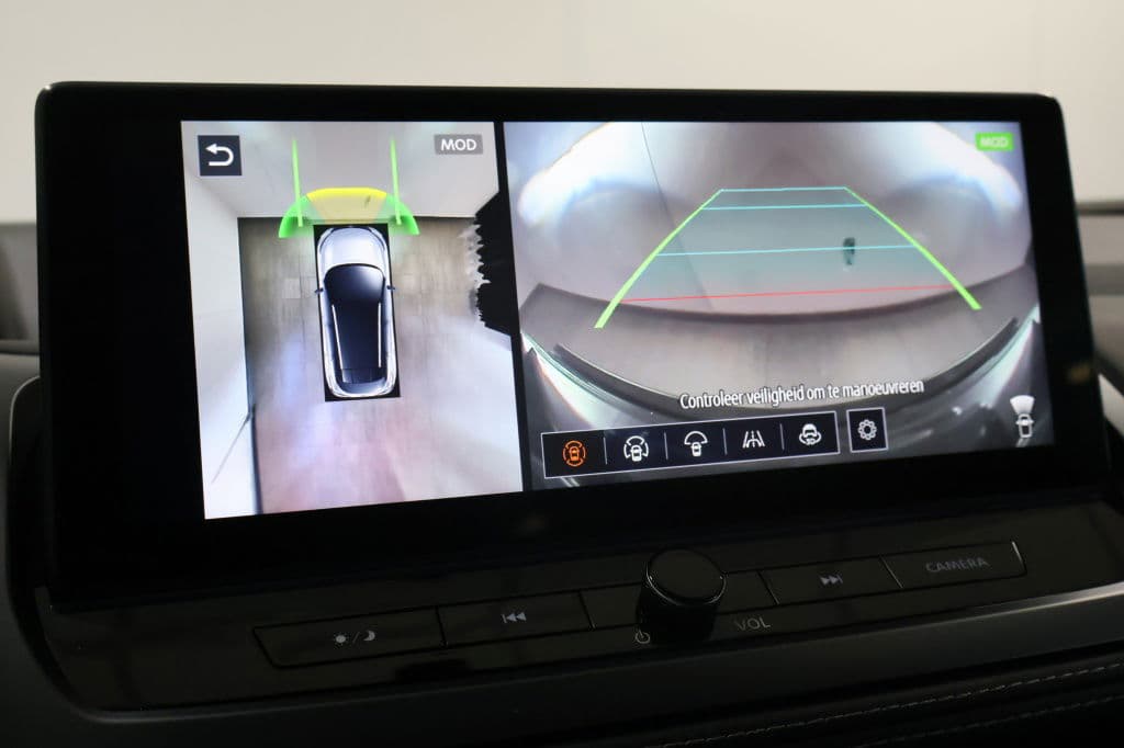 Nissan QASHQAI 1.3 MHEV X Tekna Black Edition thumbnail 29