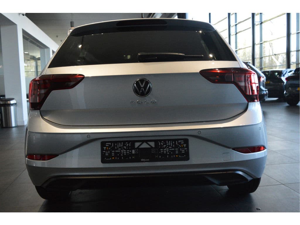 Volkswagen Polo 1.0 TSI Life Edition carplay camera led pdc 95 pk !! thumbnail 5