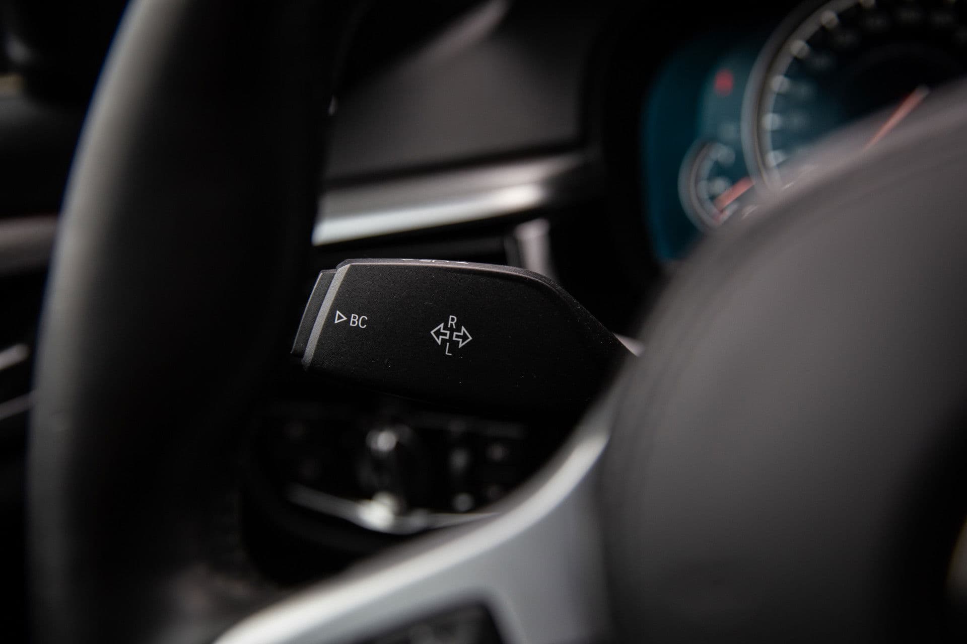 BMW 5 Serie Touring 520d Executive, , M-sport, Trekhaak, Navigatie, BMW Display Key, Origineel Nederlands thumbnail 15