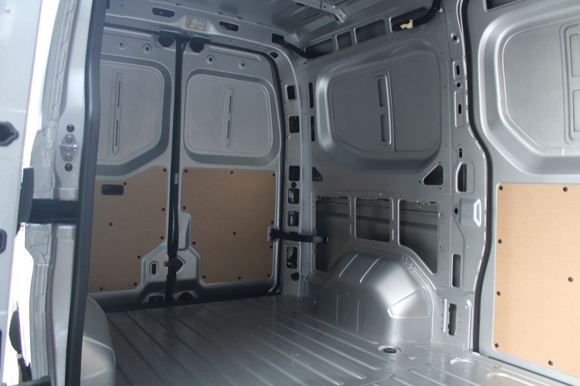 Renault Master T35 2.0 dCi 170pk L2H2 Extra - 2x Schuifdeur - Navigatie - Blind Spot - Camera - Stoelverwarming - Verwarmde voorruit - Rijklaar thumbnail 41