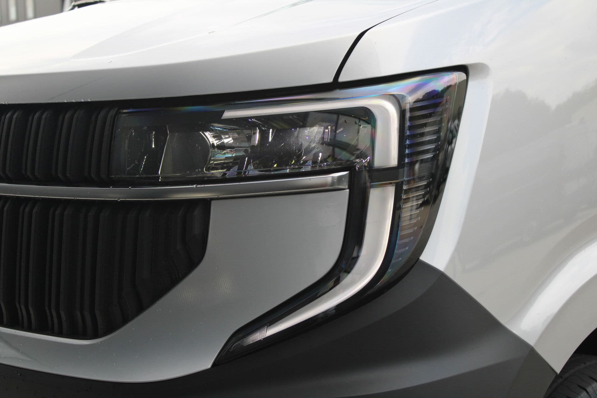 Renault Master T35 2.0 dCi 170pk L2H2 Extra - Navigatie - Camera - 270 gr deuren - Parkeersensoren - Draadloos laden - Rijklaar thumbnail 38