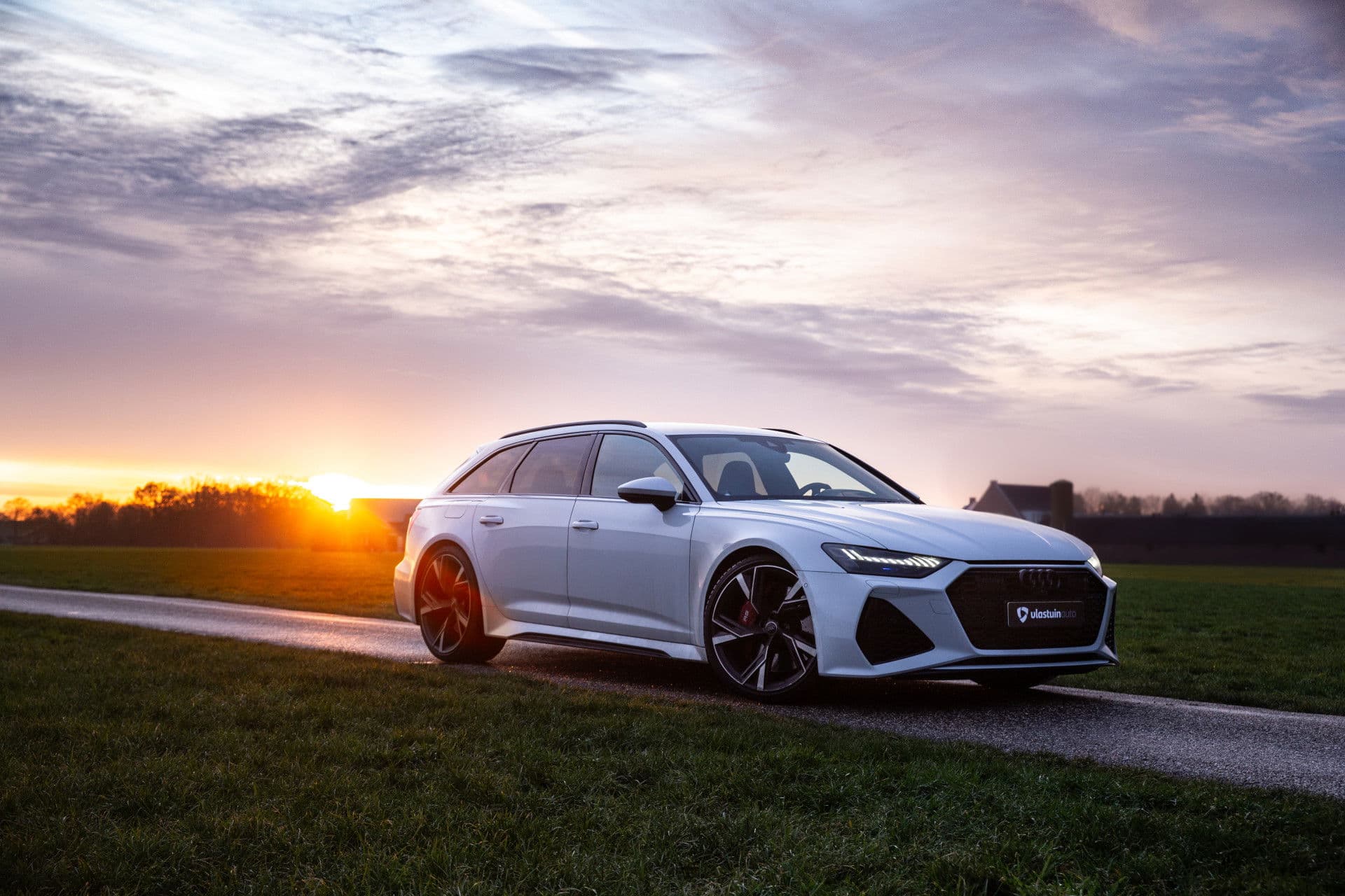 Audi RS6 Avant 4.0 TFSI Quattro , B&O Advanced, Nachtzicht, 4-wielsturing, Head-up display, Trekhaak, Laser thumbnail 51