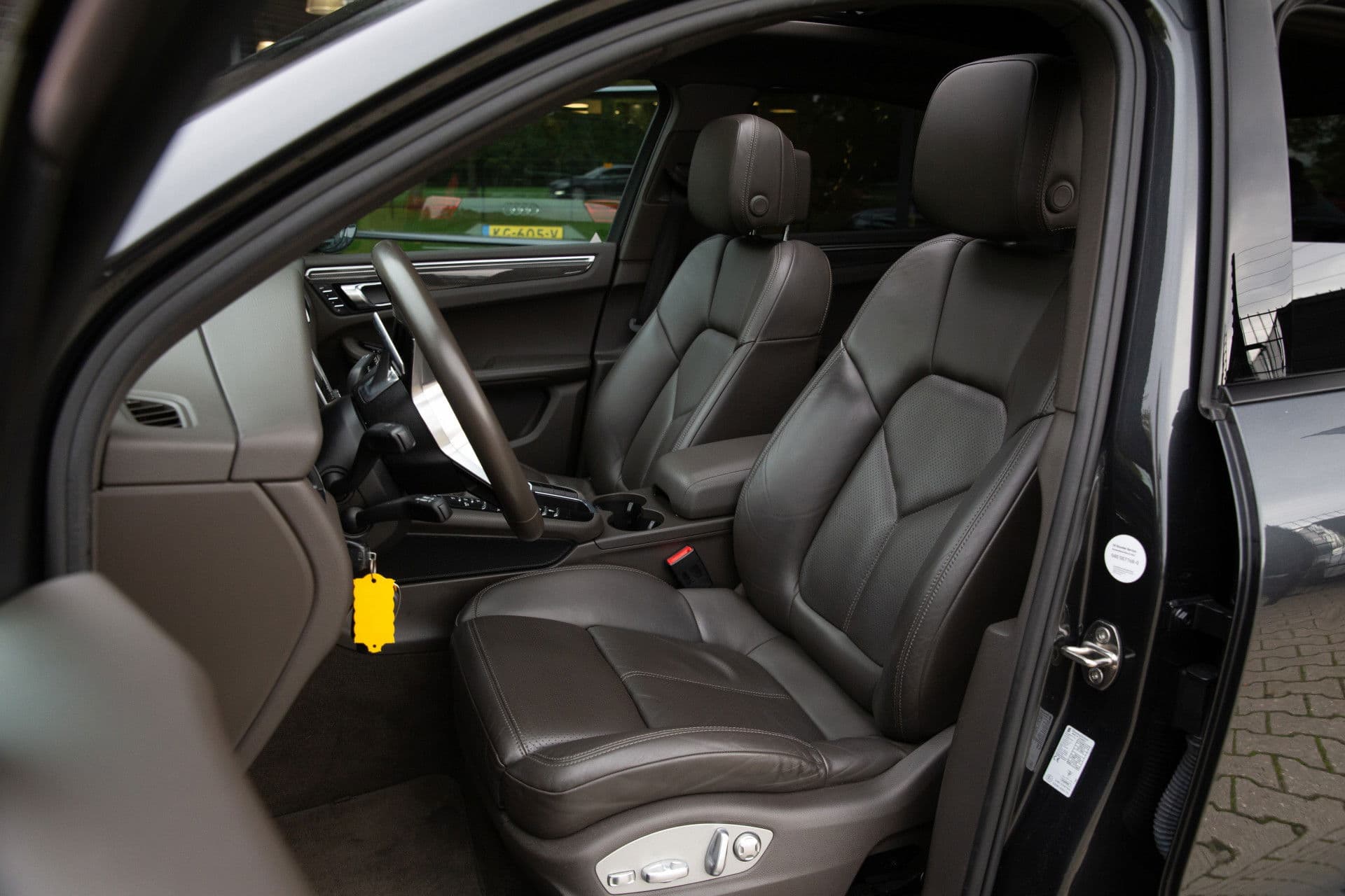 Porsche Macan 3.0 S , Panoramadak, Carplay, Luchtvering, thumbnail 4