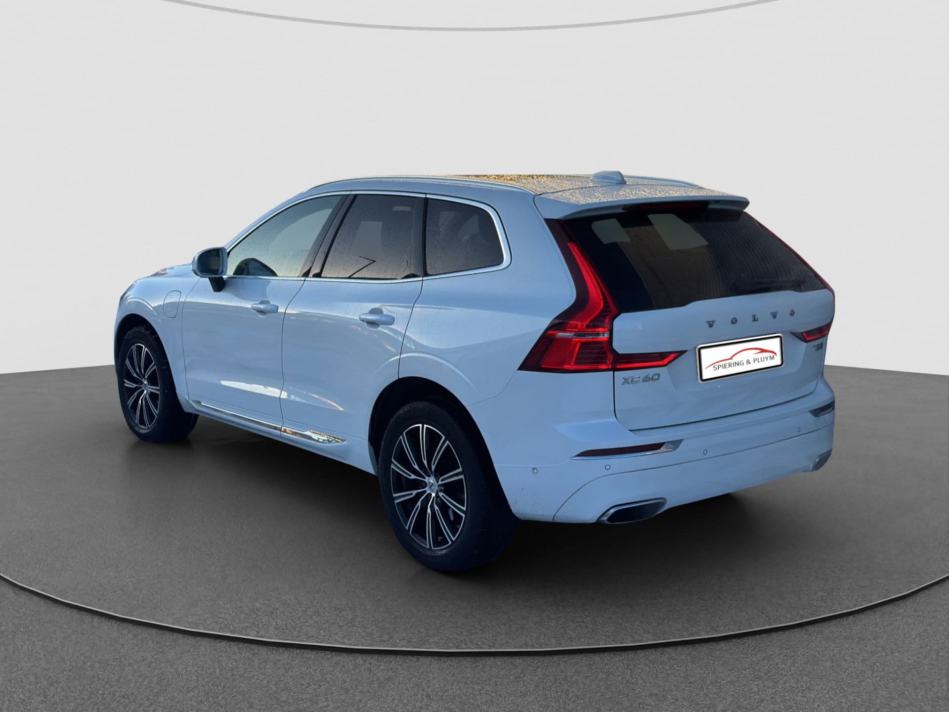 Volvo XC60 2.0 T8 Twin Engine AWD Inscription | Pano | HUD | Memory | Dodeh | thumbnail 10