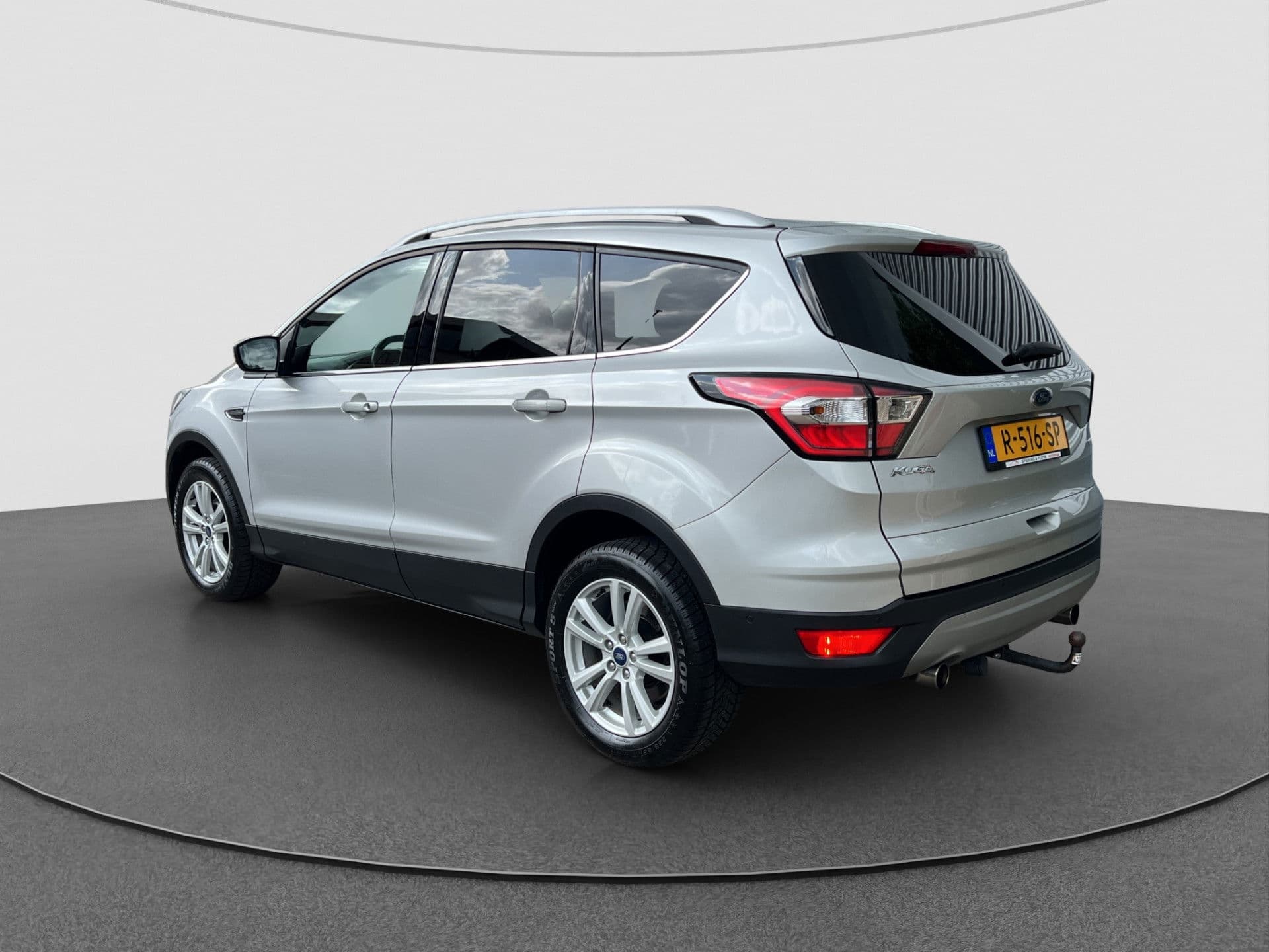 Ford Kuga 1.5 Titanium | Trekhaak | Cruise | Navi thumbnail 7