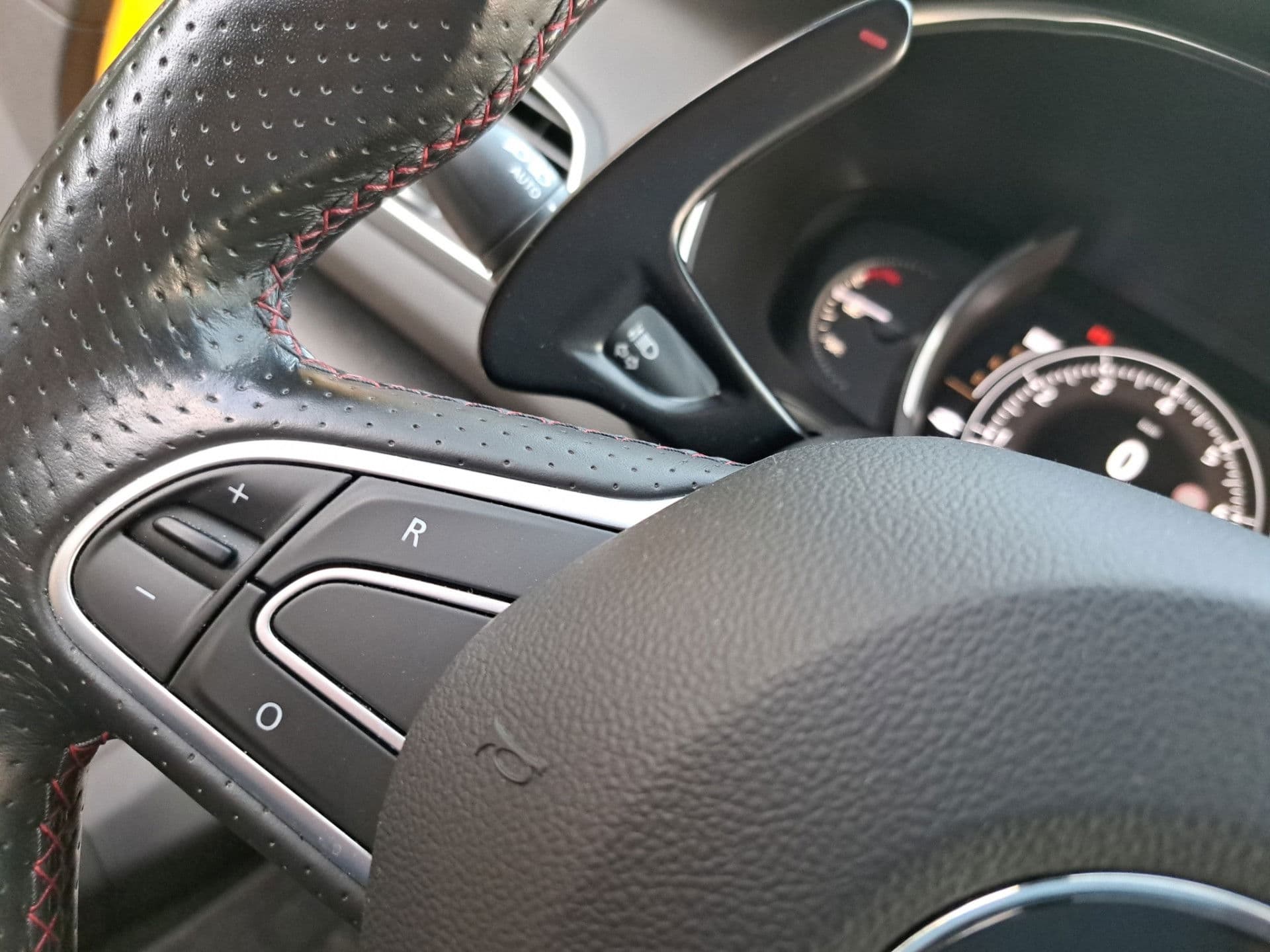 Renault Mégane 1.8 TCe 300 RS Trophy | Stage 1 | Recaro Stoel | Oliekoeler | Brembo Remmen thumbnail 19