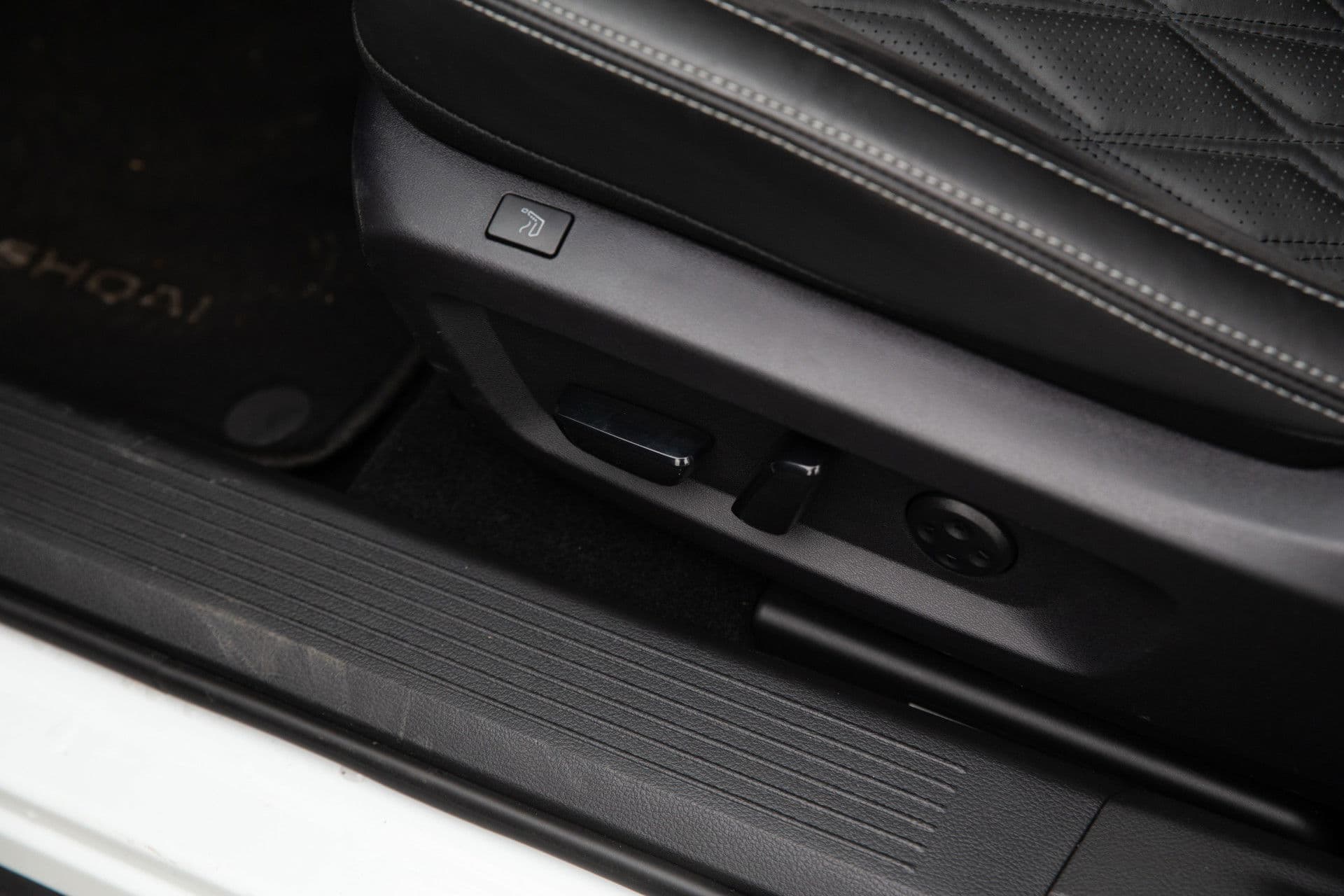 Nissan QASHQAI 1.3 MHEV Xtronic Tekna Plus Propilot , Panoramadak, Adap. cruise, 360°camera, thumbnail 24