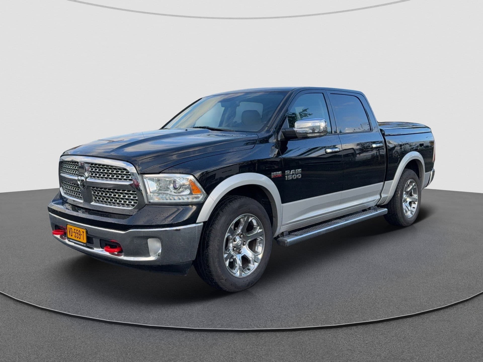 Dodge Ram 1500 5.7 V8 4x4 Crew Cab 5'7 Laramie | 382 EURO BIJTELLING | Stoel ventilatie | LPG thumbnail 4