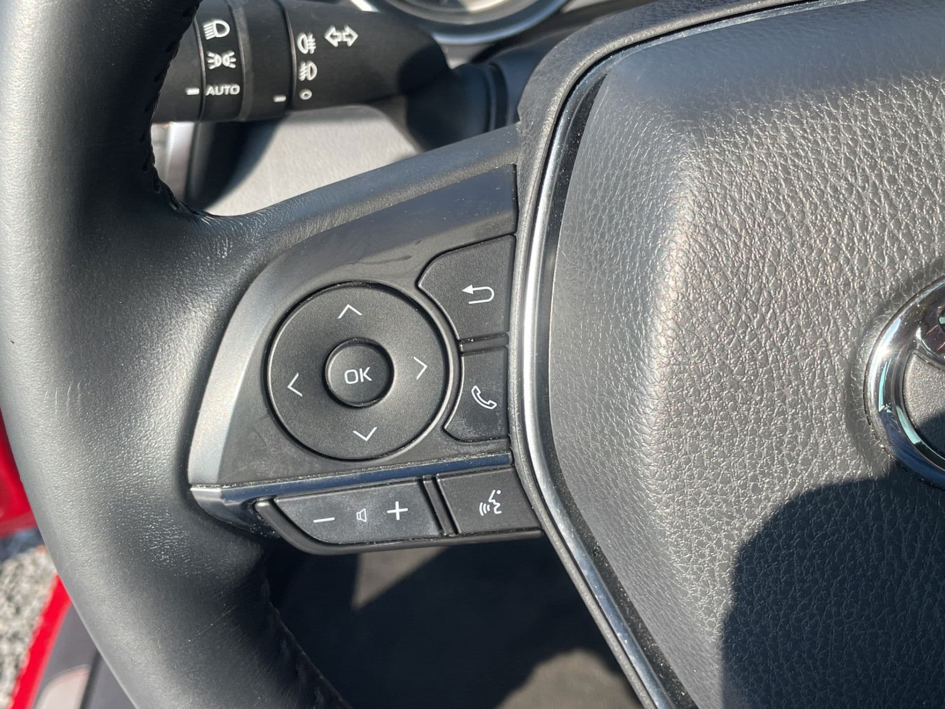 Toyota Camry 2.5 Hybrid Business + Blindspot | leder | Camera! thumbnail 14