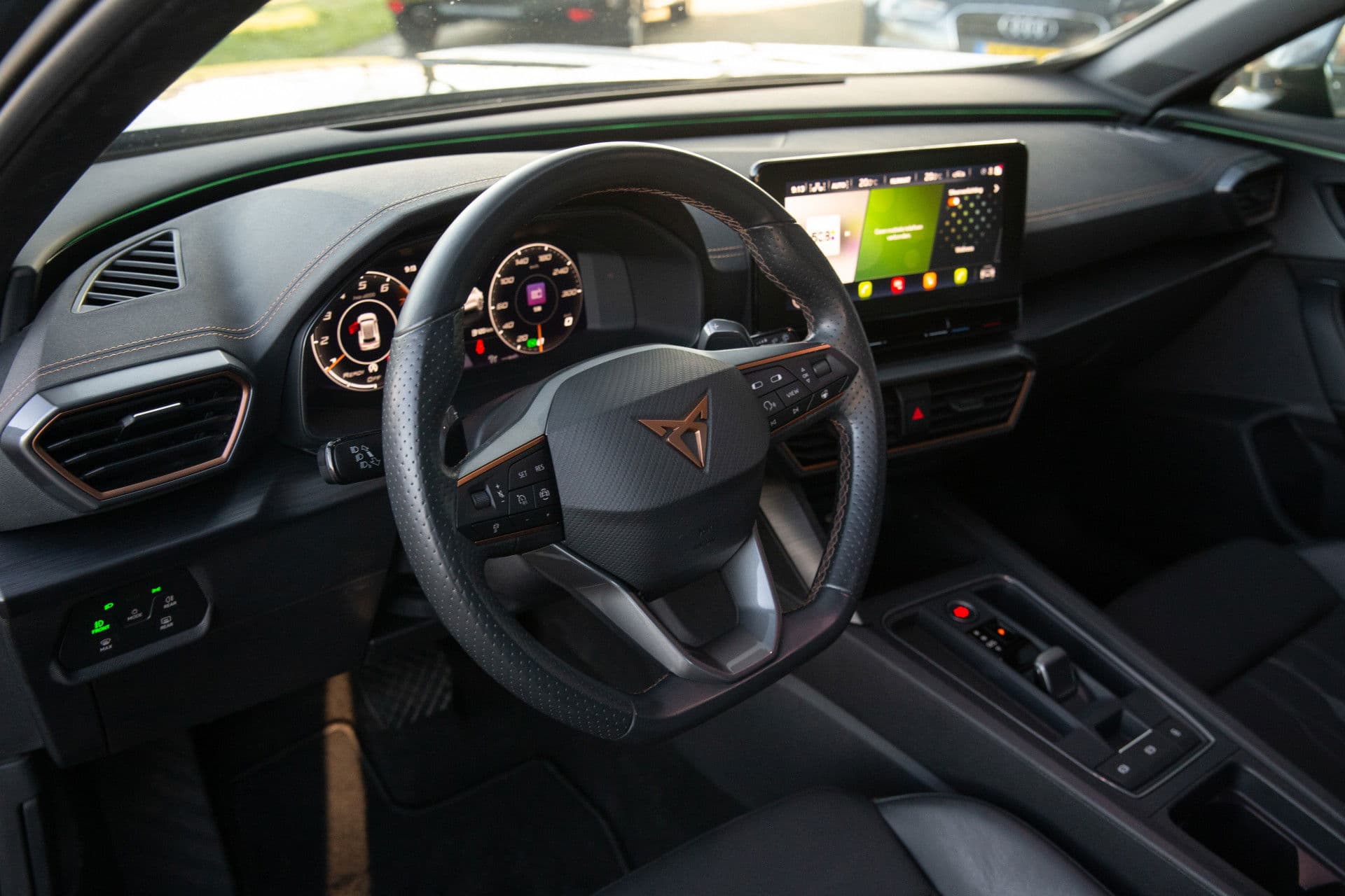 CUPRA Formentor 1.5 TSI Business Edition , Adap. cruise, Achteruitrijcamera, Sfeerverlichting, thumbnail 4