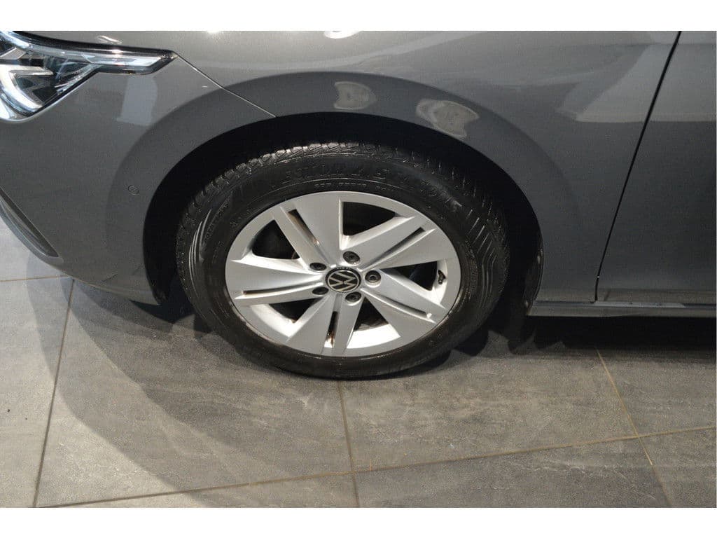 Volkswagen Golf 1.0 eTSI Life navi clima cruise led pdc !! thumbnail 10