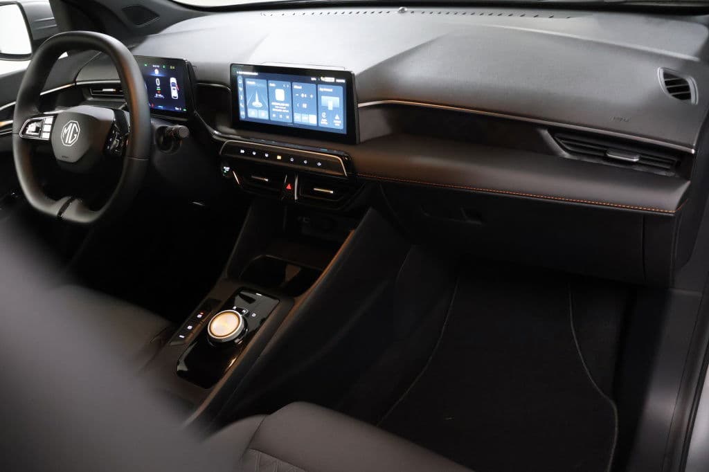 MG MG3 Hybrid+ 1.5 Hybrid+ Luxury thumbnail 8