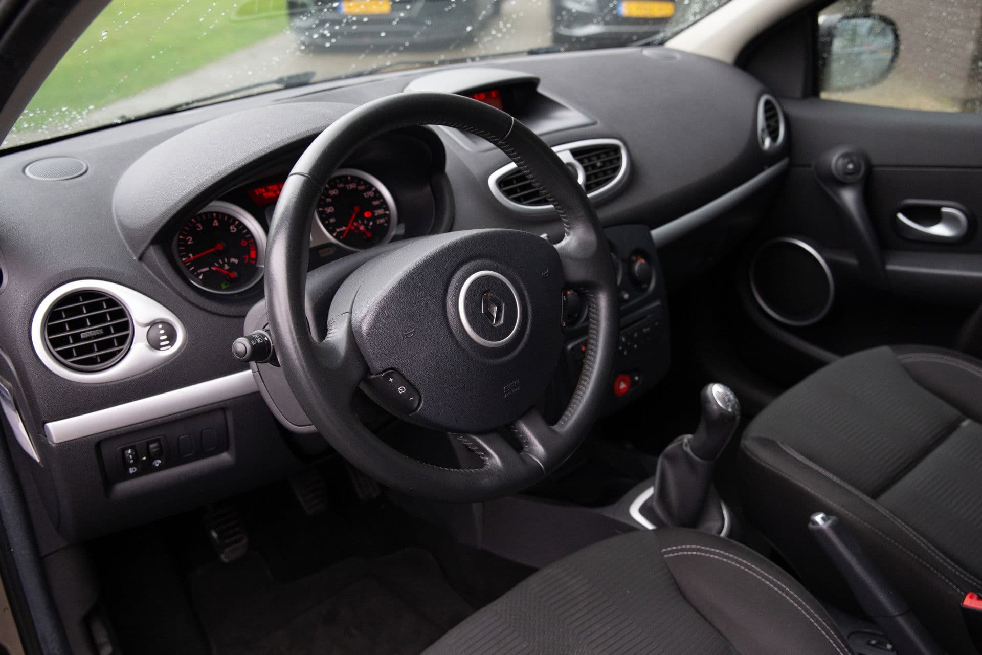 Renault Clio 1.2 TCe Collection , Cruise control, Airco thumbnail 4