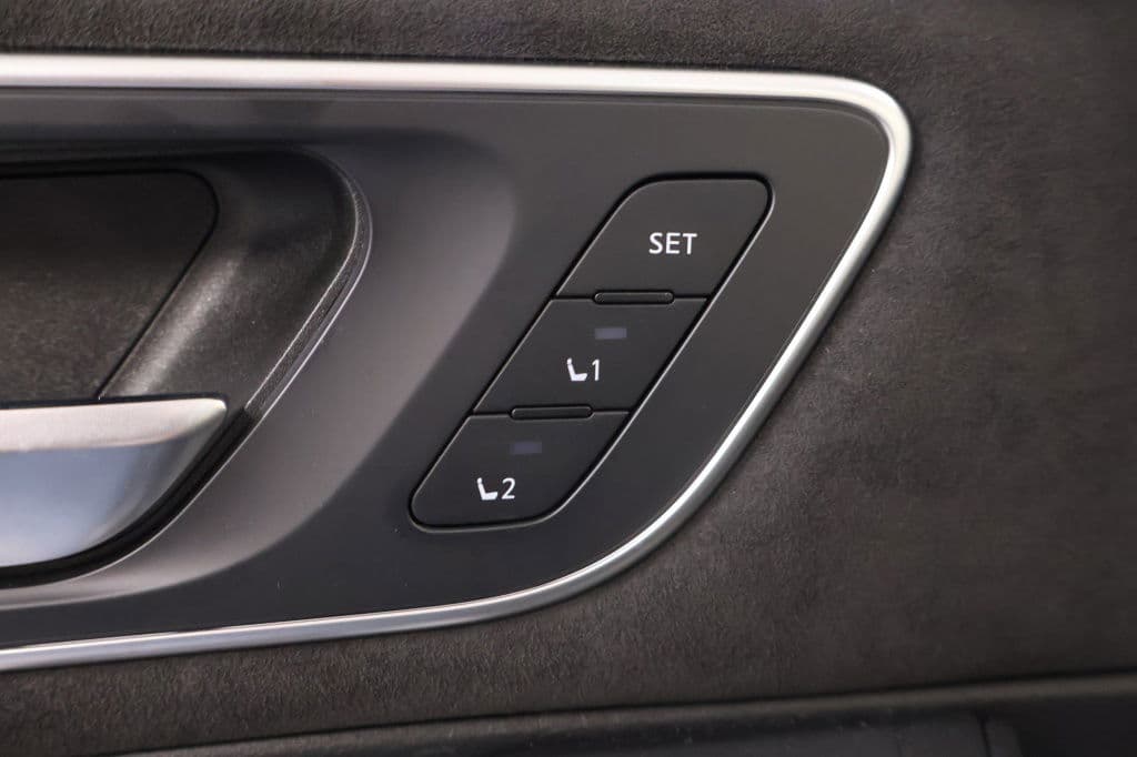 Nissan QASHQAI 1.3 MHEV X Tekna + | Pano | HUD thumbnail 9