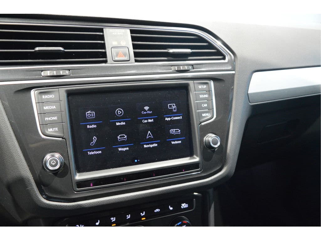 Volkswagen Tiguan 1.4 TSI ACT Connected navi cruise pdc trekhaak 17 inch !! thumbnail 17