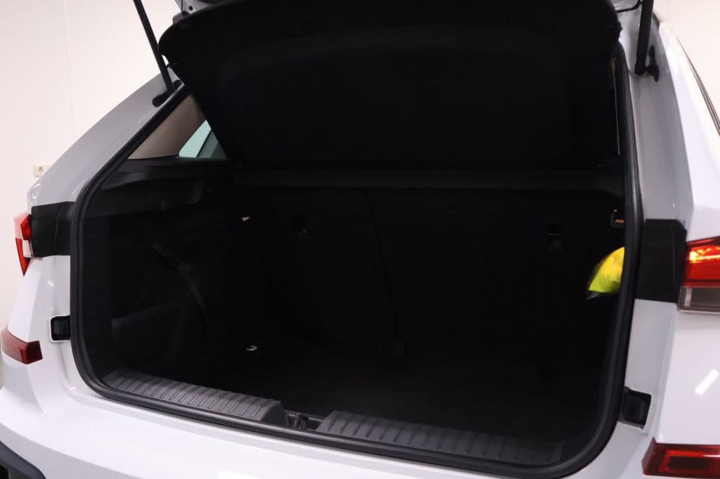 Škoda Kamiq 1.5 TSI Sport | Automaat thumbnail 29