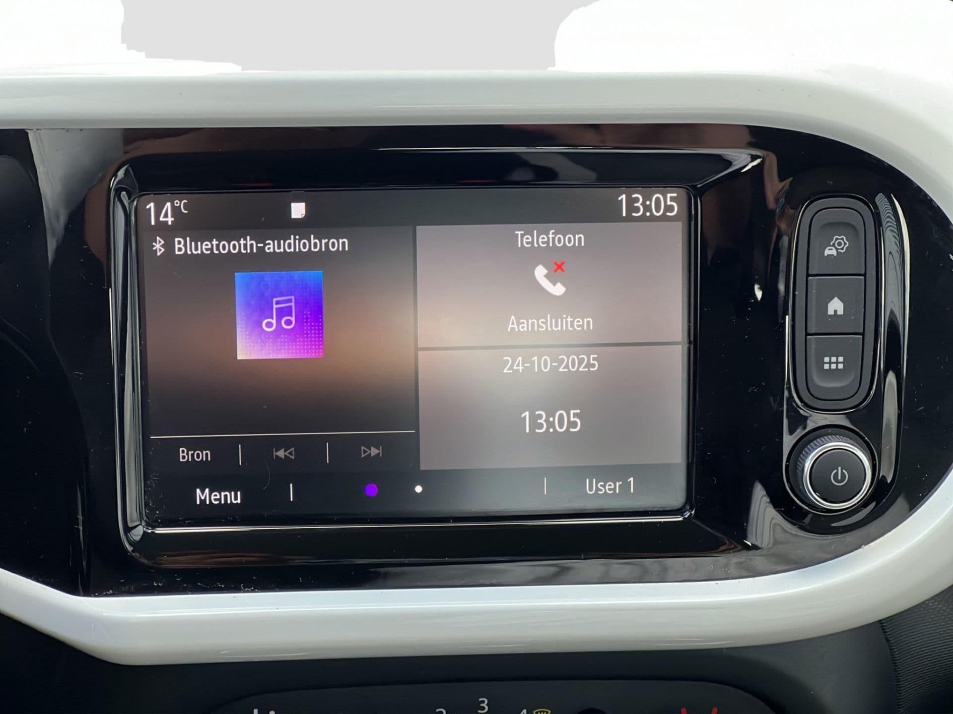 Renault Twingo 1.0 SCe Collection | Bluetooth | Cruise thumbnail 11