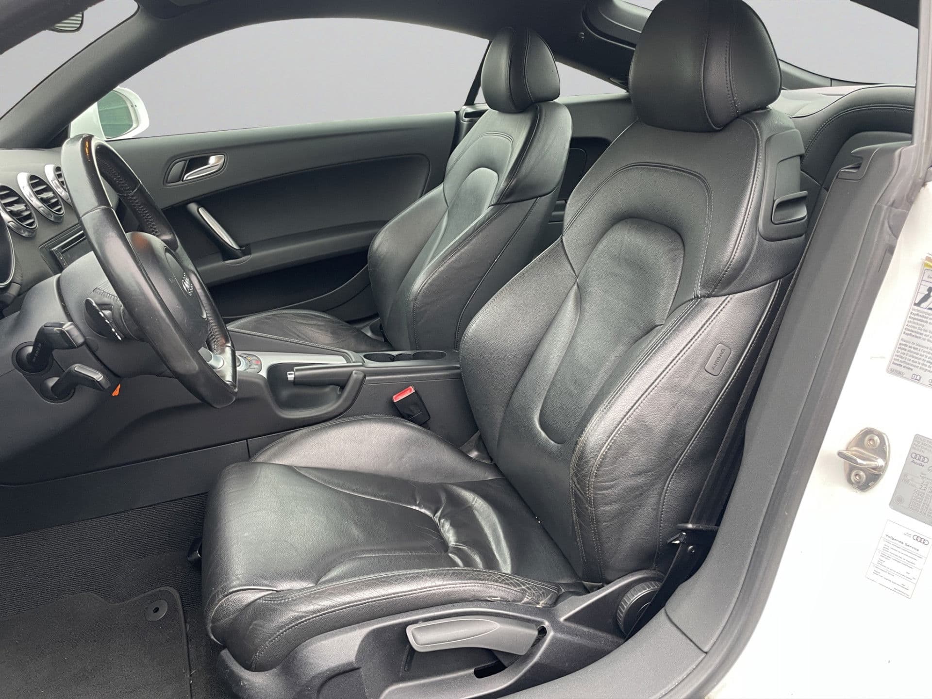 Audi TT 2.0 TFSI Pro Line thumbnail 9