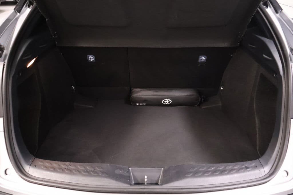 Toyota C-HR 1.8 Hybrid Dynamic | Dodehoekdetectie | PDC thumbnail 32