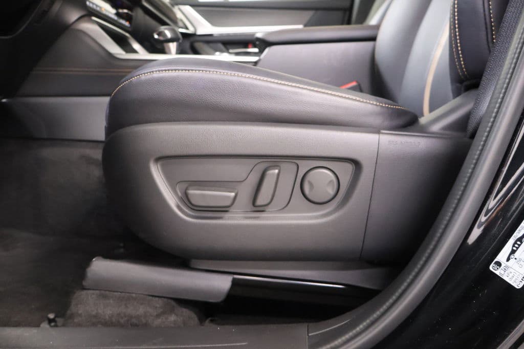 Mazda CX-60 2.5 PHEV Homura Plus + | Pano | HUD | Memory thumbnail 8