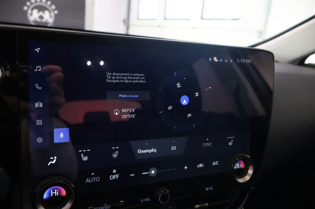 Lexus NX 450h+ AWD Luxury Line | Explorer Pack thumbnail 24