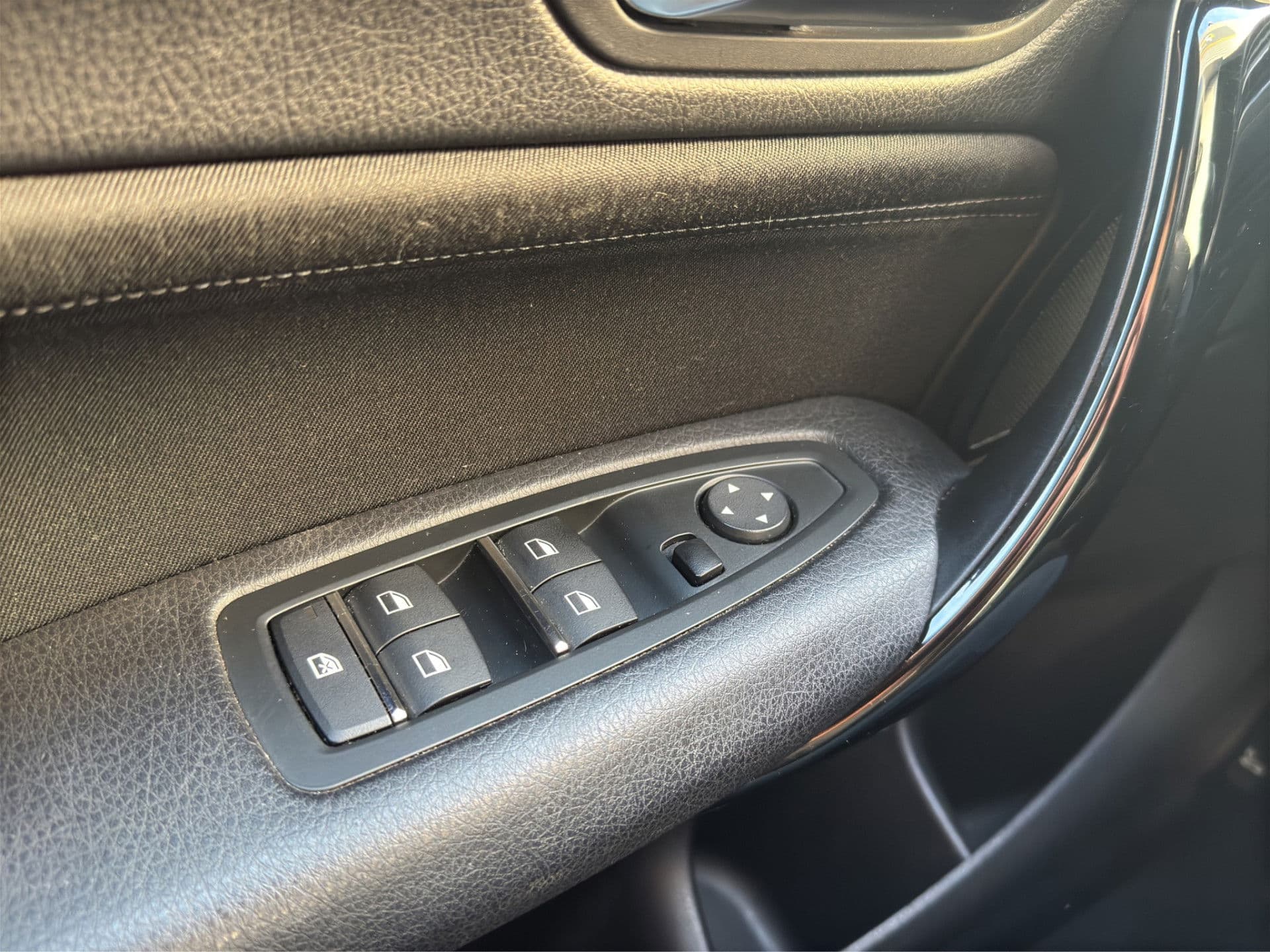 BMW 1-serie 118i Corporate Lease Executive | NL Auto | PDC | Automaat thumbnail 11