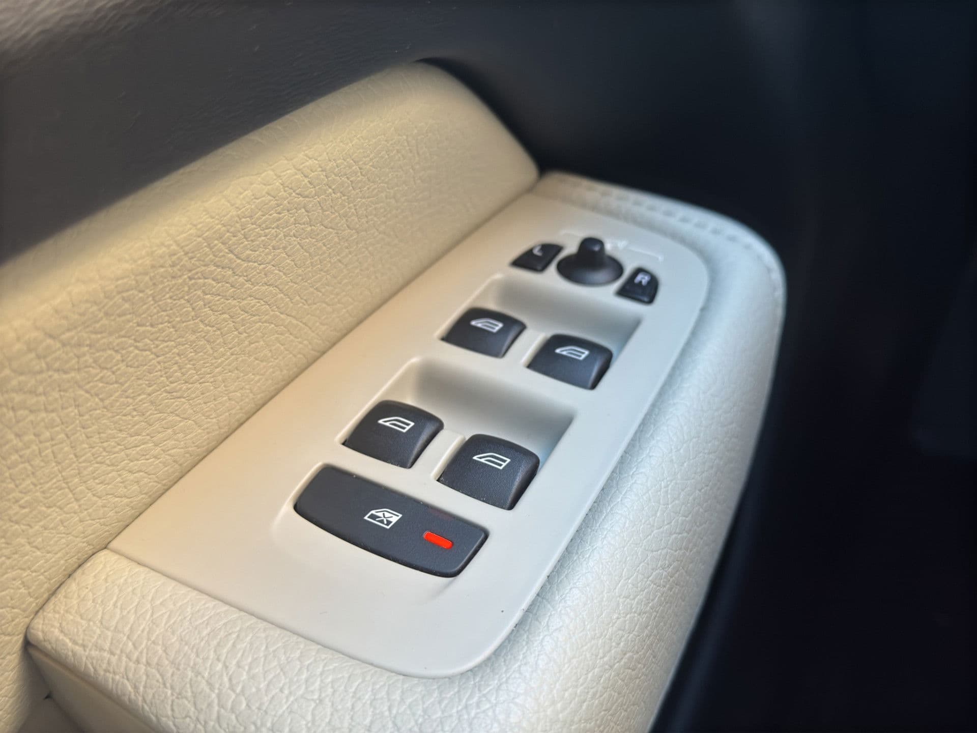 Volvo XC60 2.0 T8 Twin Engine AWD Inscription | Pano | HUD | Memory | Dodeh | thumbnail 12