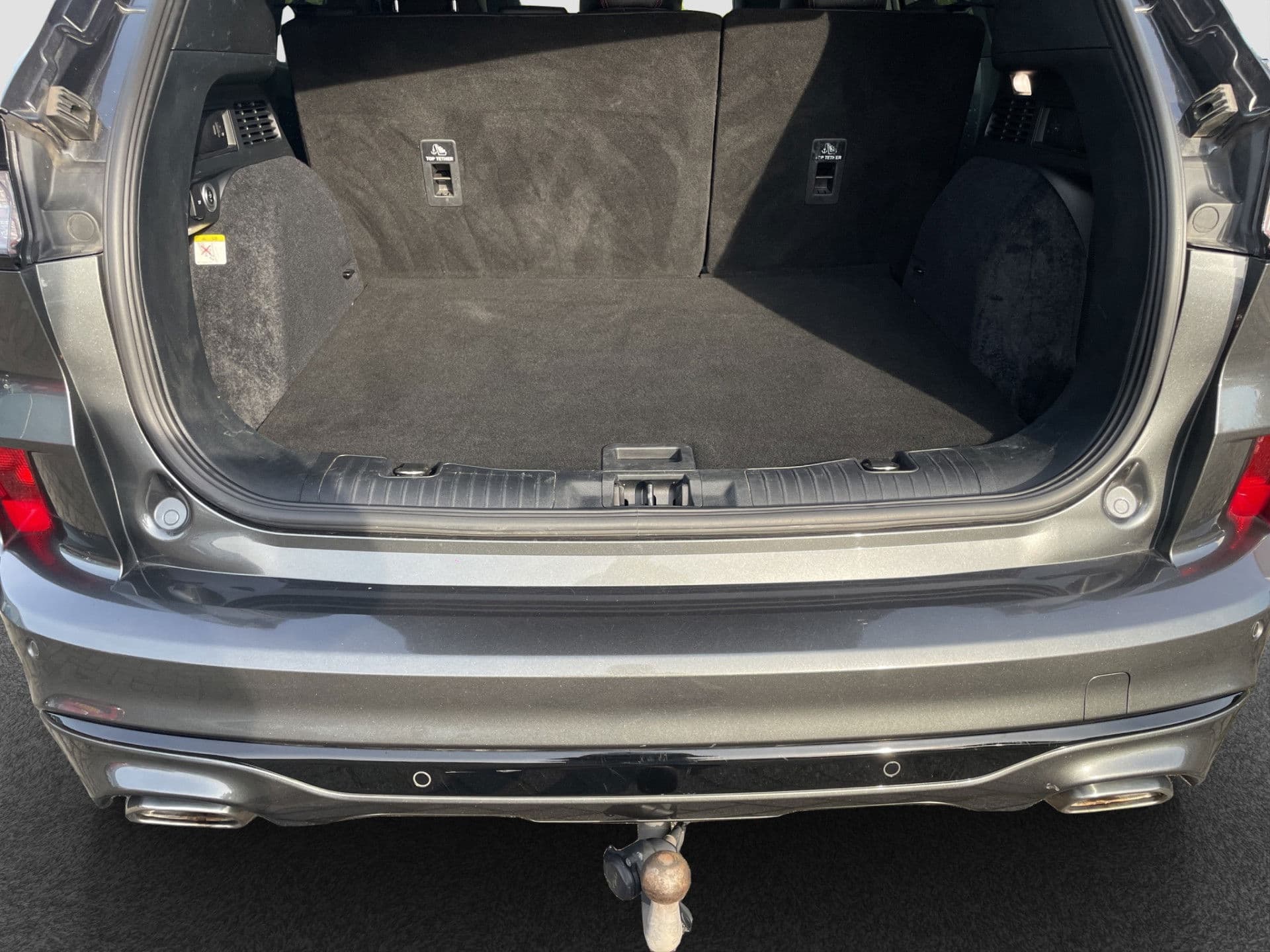 Ford Kuga 2.5 PHEV ST-Line X | Pano | Trekhaak | Winterpack | B&O thumbnail 24