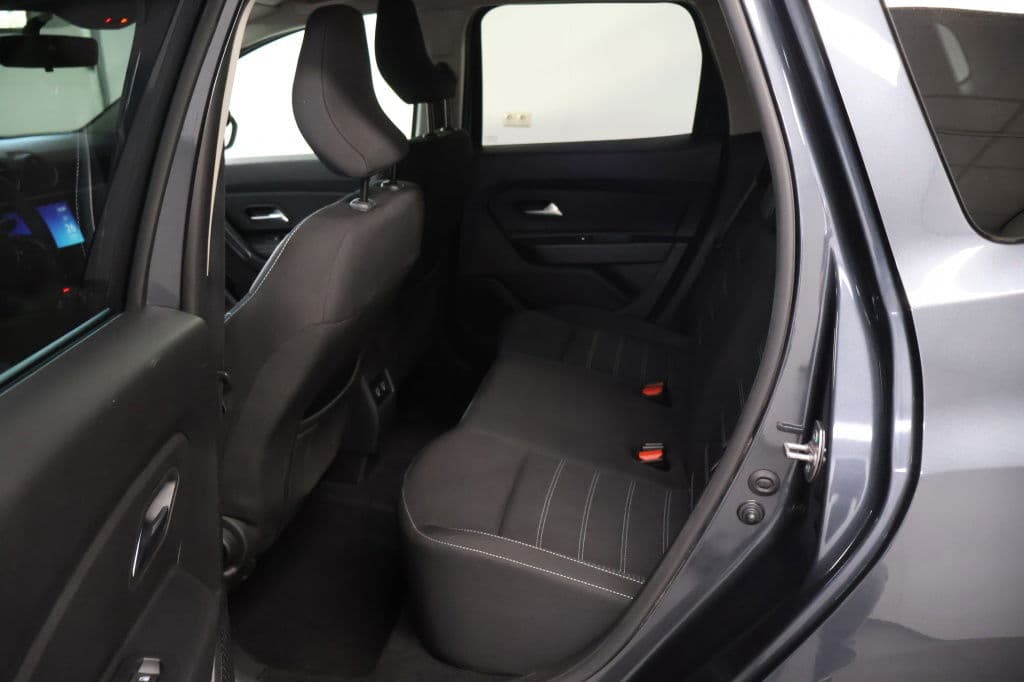 Dacia Duster 1.3 TCe Prestige | Trekhaak thumbnail 10