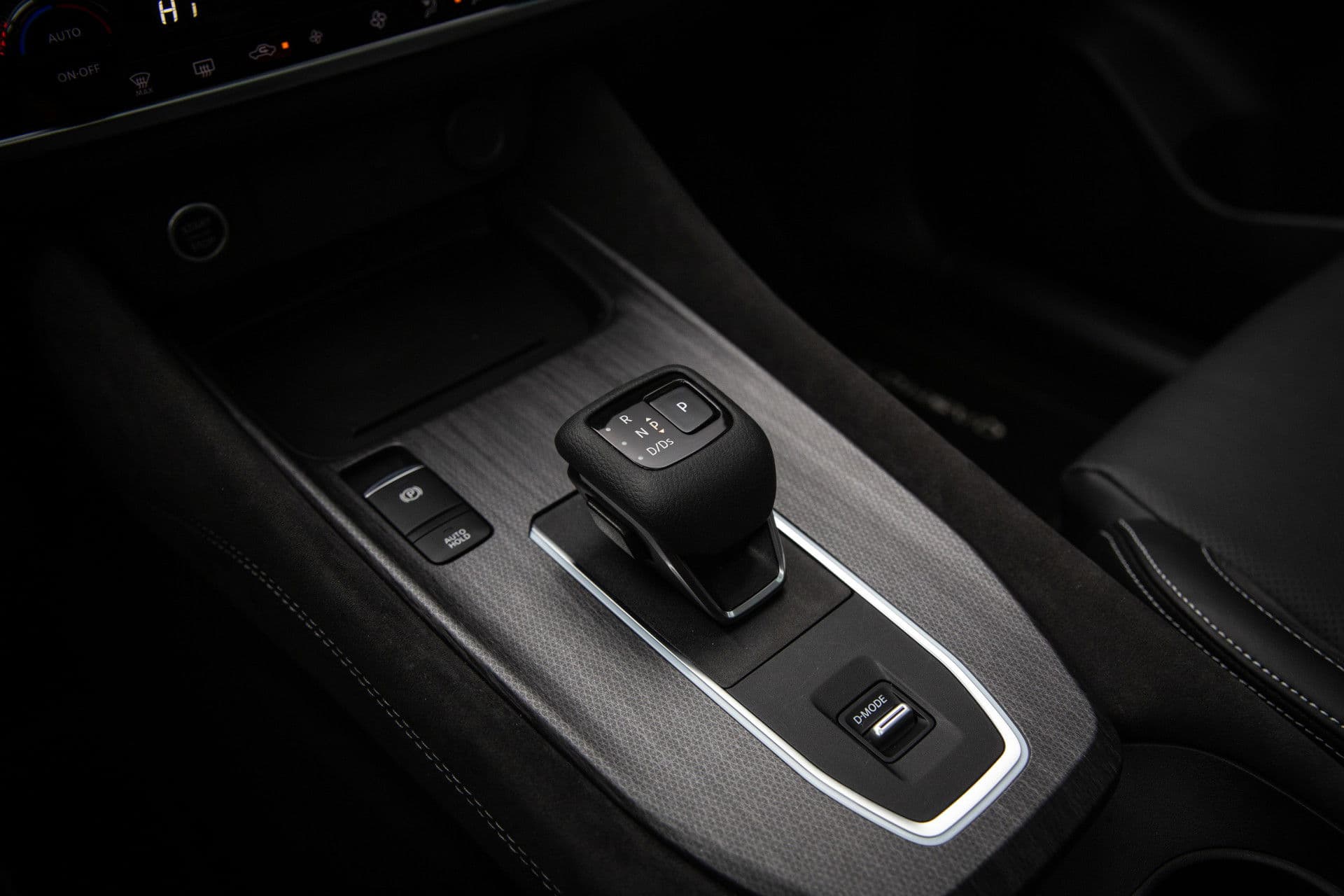 Nissan QASHQAI 1.3 MHEV Xtronic Tekna Plus , 3D-camera, Panoramadak, Head-up display, Sfeerverlichting, thumbnail 20