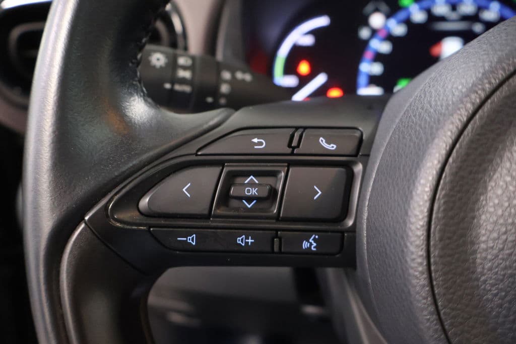 Toyota Yaris Cross 1.5 Hybrid Executive | 1e Eigenaar | Panodak thumbnail 9