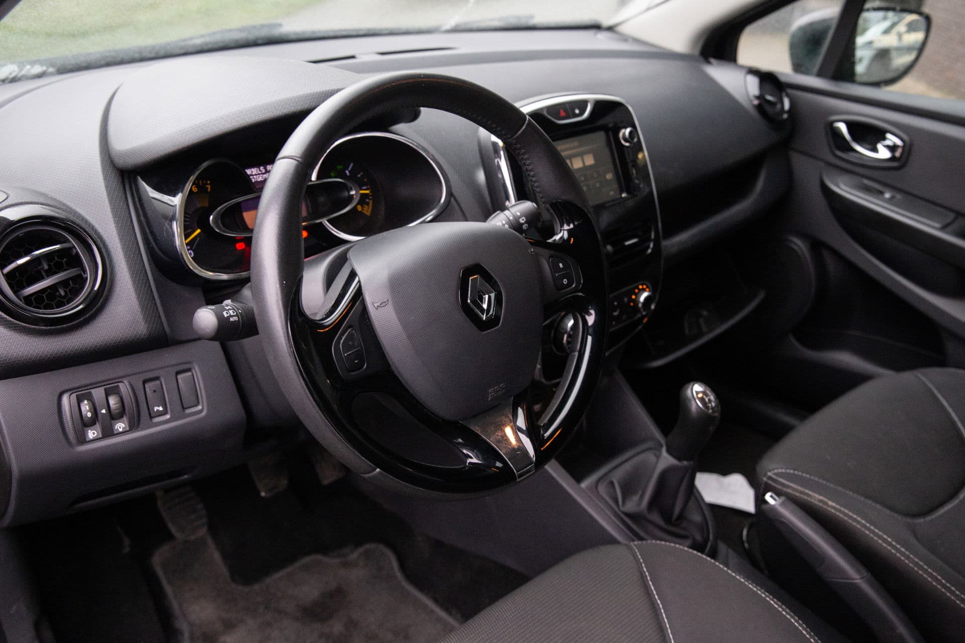 Renault Clio Estate 1.2-16V Collection , Trekhaak, thumbnail 4