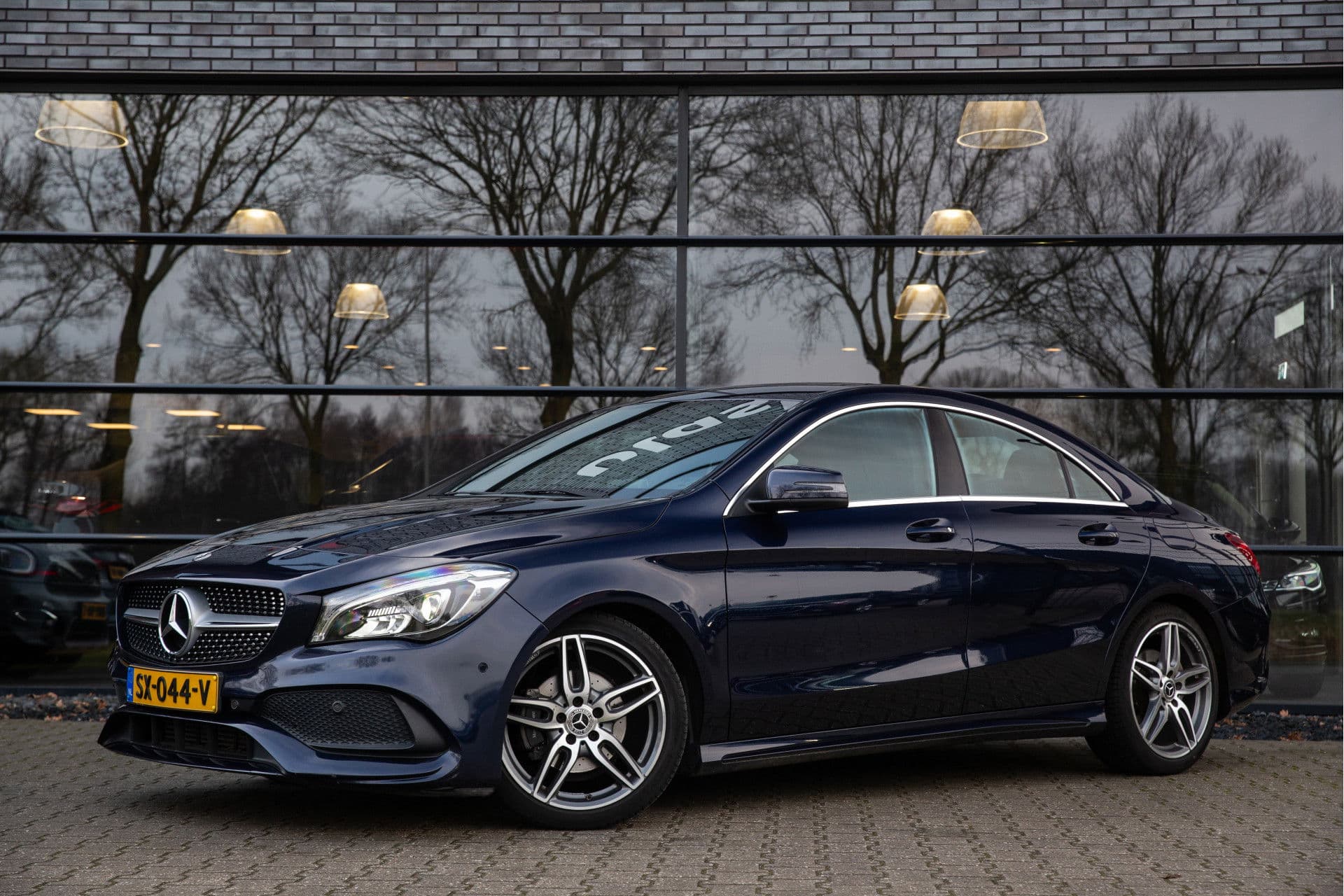 Mercedes-Benz CLA-Klasse 180 Business Solution AMG Upgrade Edition , Achteruitrijcamera, Stoelverwarming, thumbnail 6